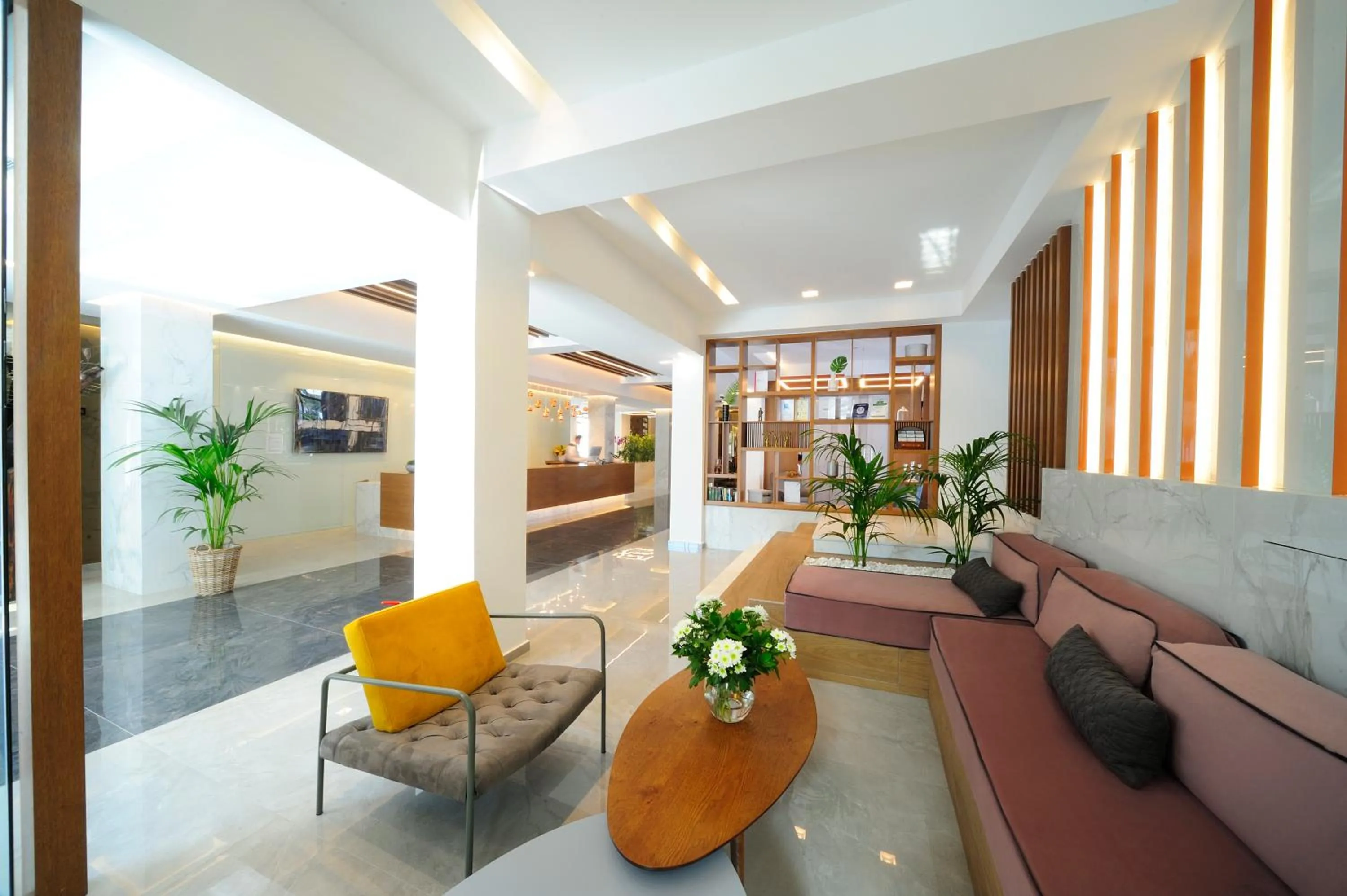 Lobby or reception in Atrium Ambiance Hotel