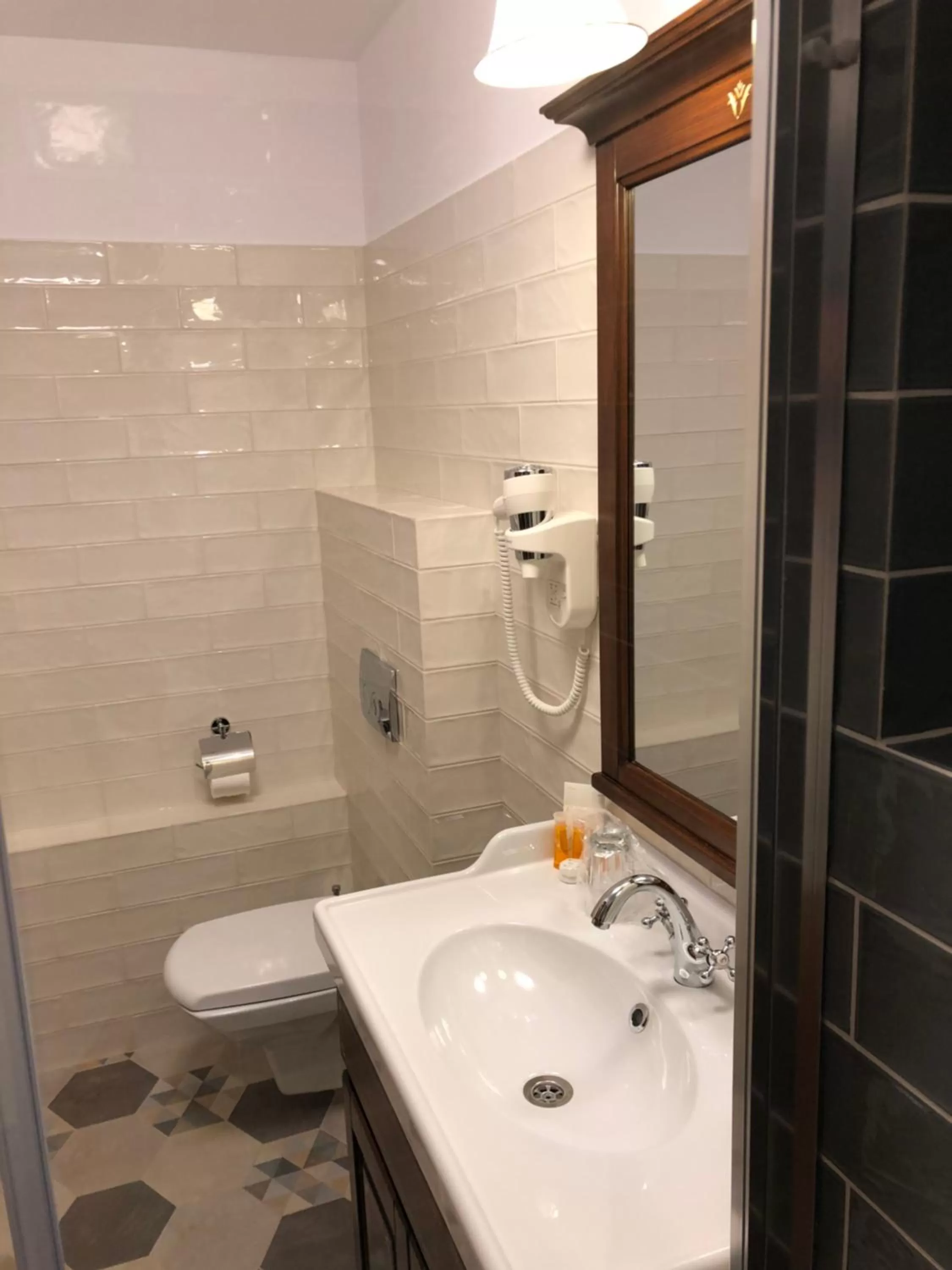 Bathroom in HOTEL BOUTIQUE CASA CHITIC -HOTEL AND RESTAURANT Str Johann Gott nr7