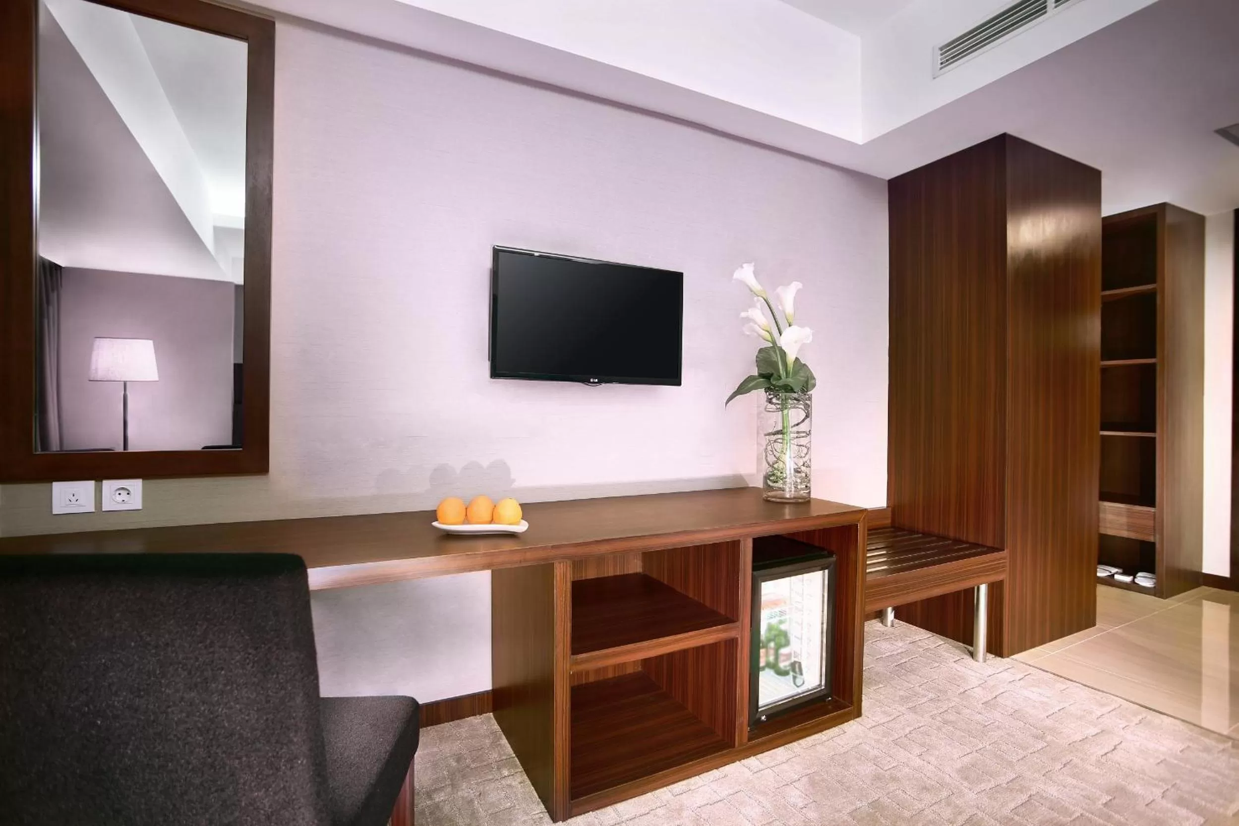 TV and multimedia in Aston Madiun Hotel & Conference Center