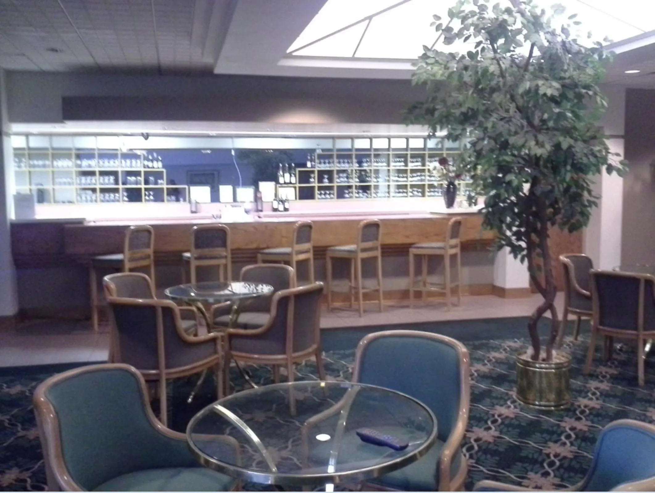 Lounge or bar in Americourt Extended Stays