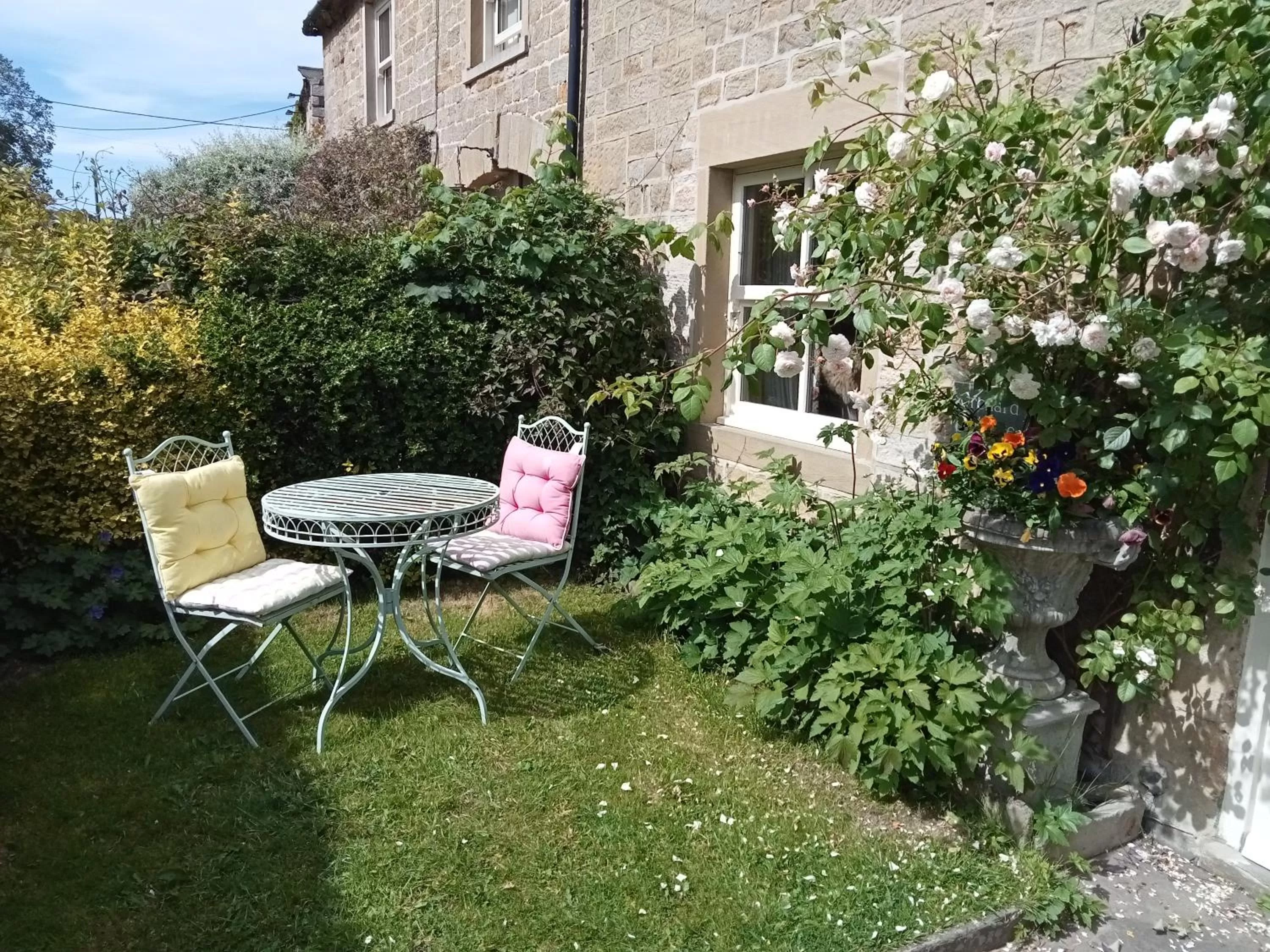 Patio, Garden in Orchard Cottage