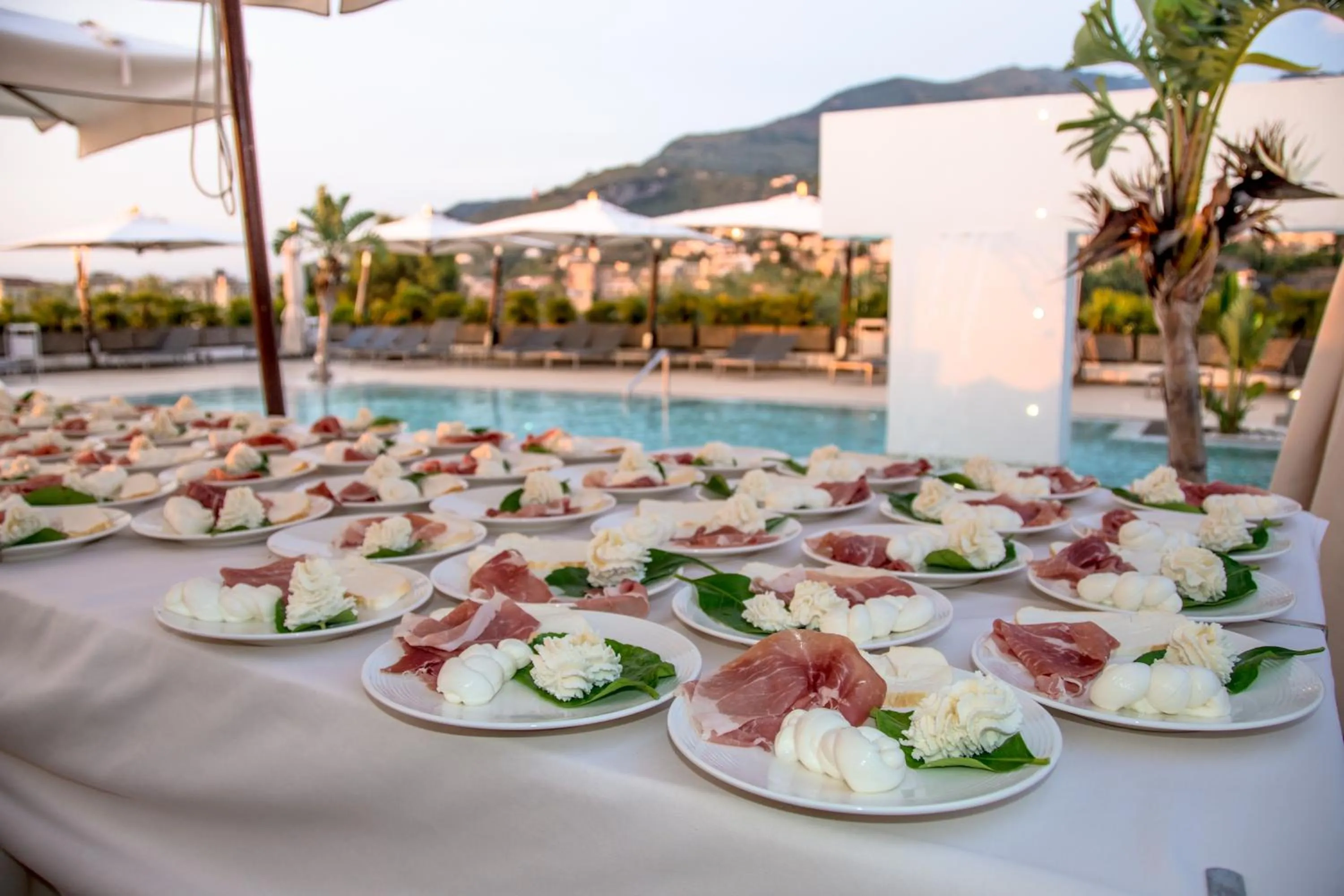 Day in Grand Hotel Moon Valley