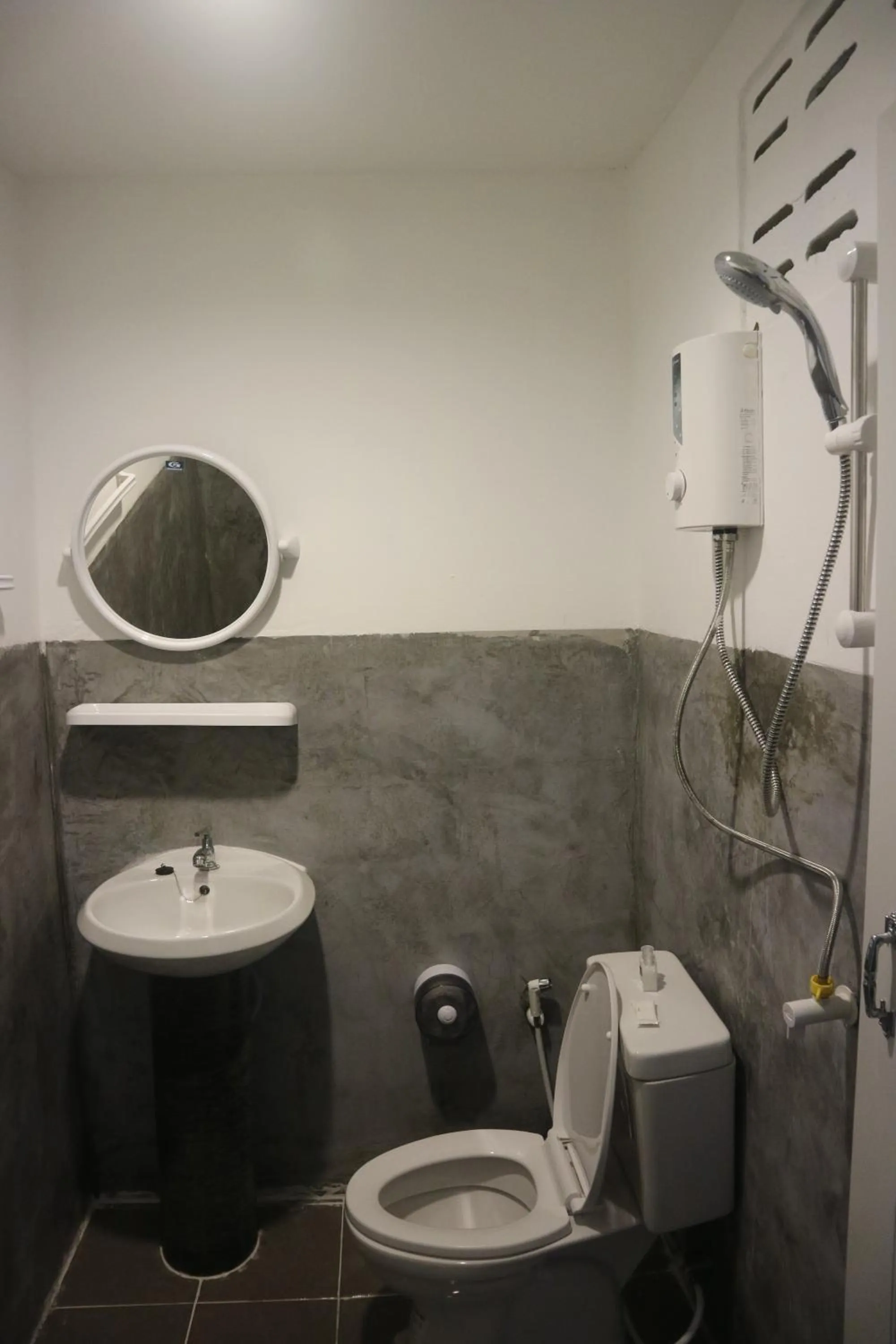 Bathroom in Cottage Hill at Lanta