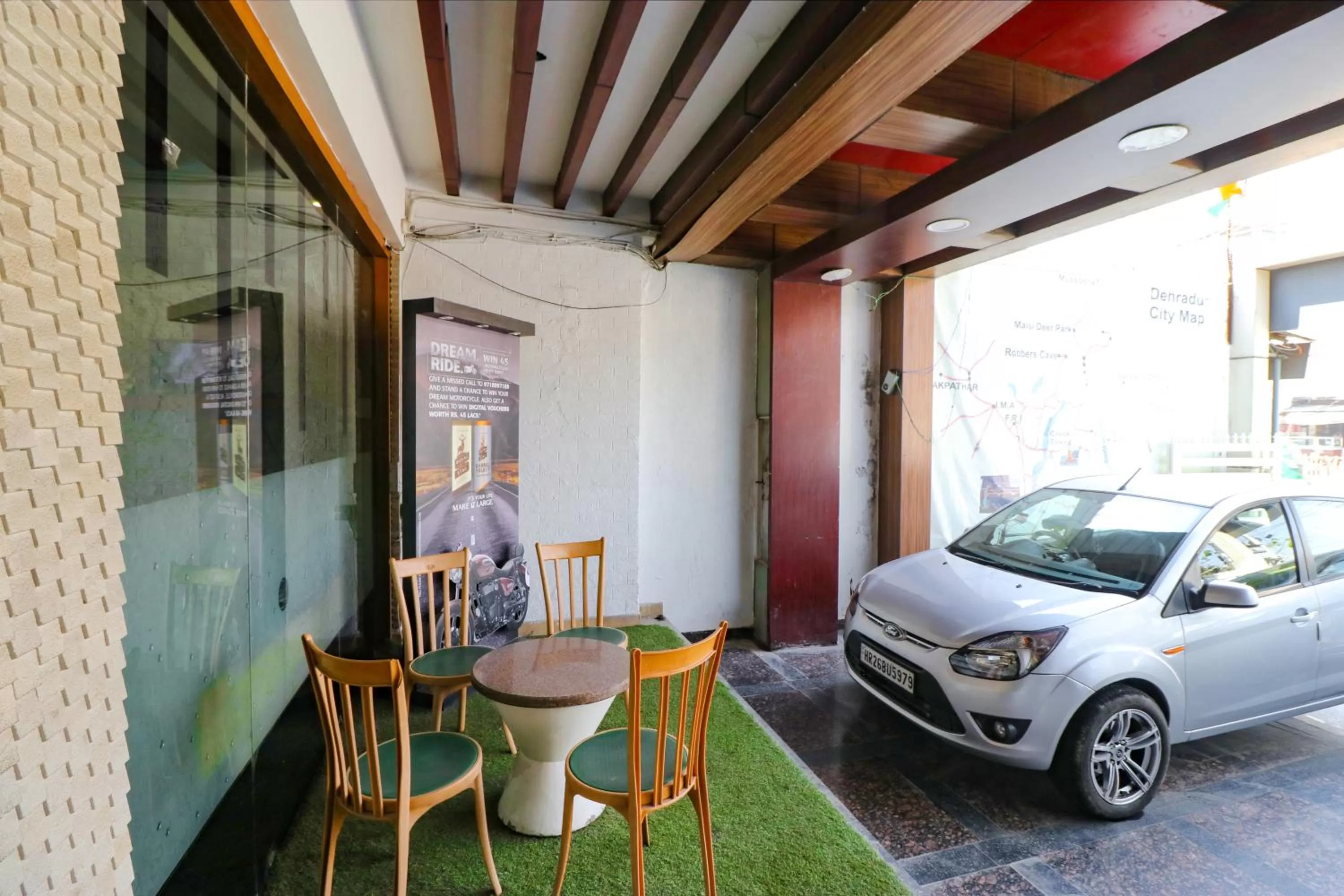 Facade/entrance in FabHotel Casa