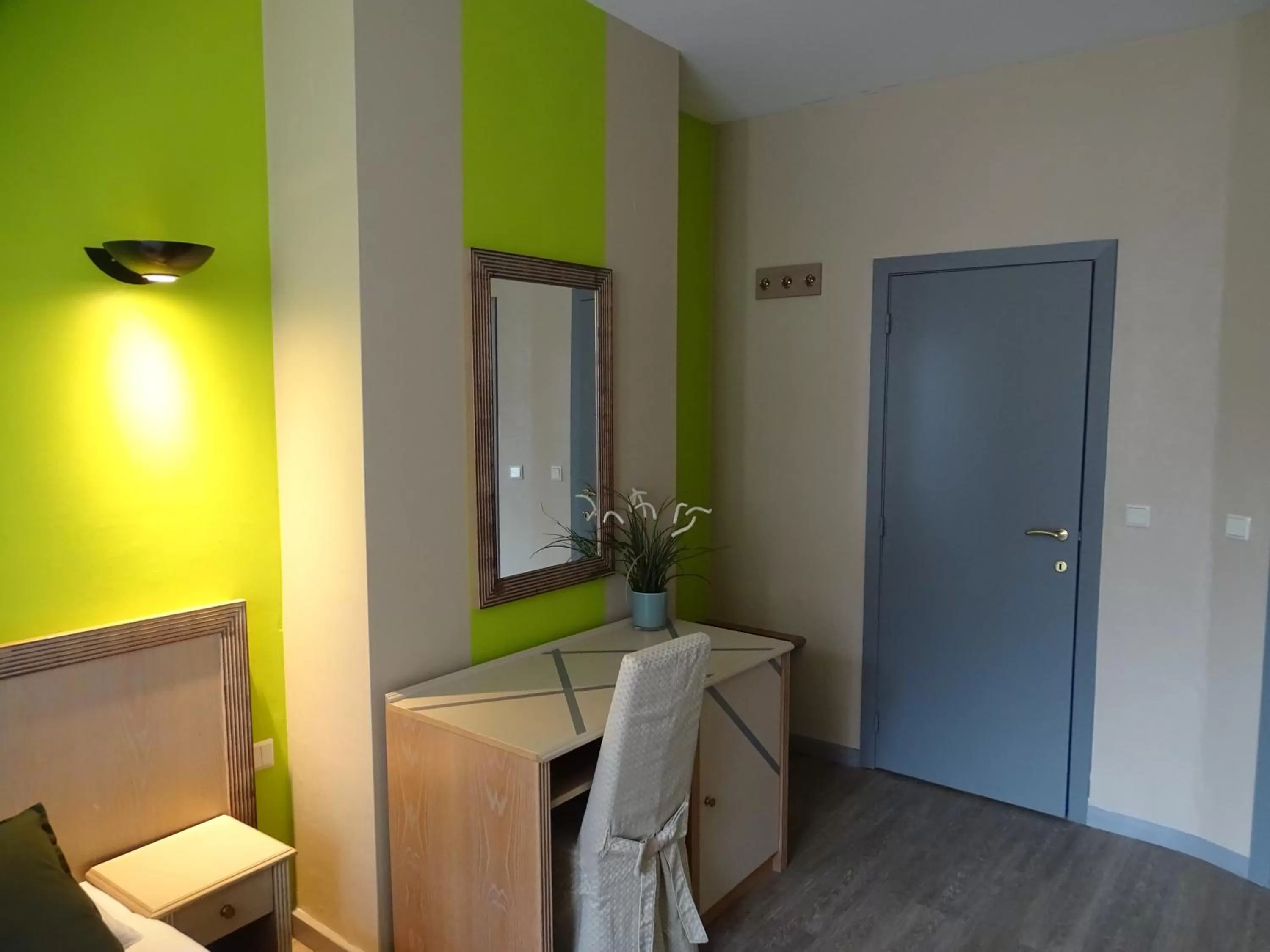 Property building, Dining Area in Value Stay Blankenberge