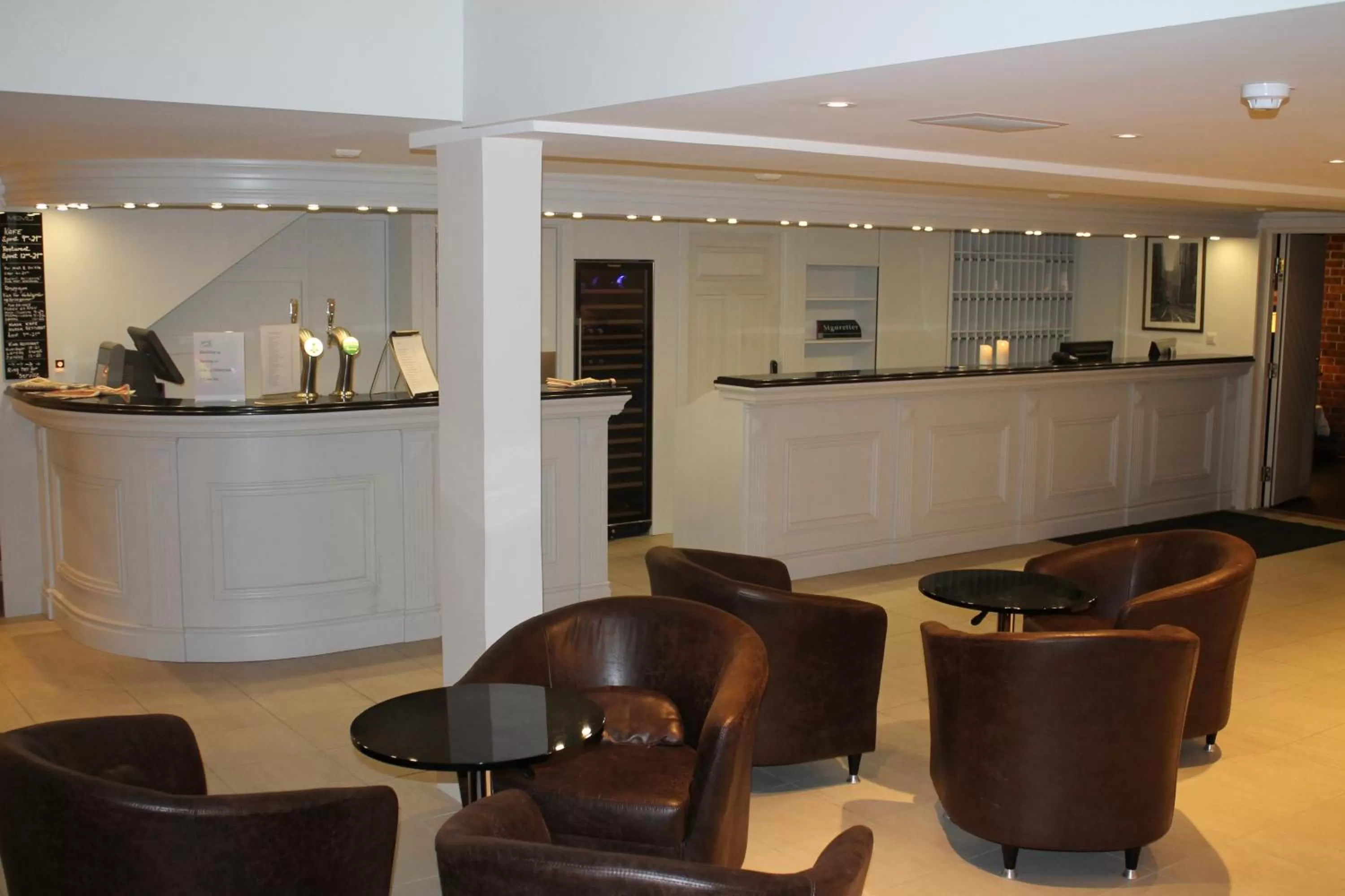 Lobby or reception in Kløver Hotel