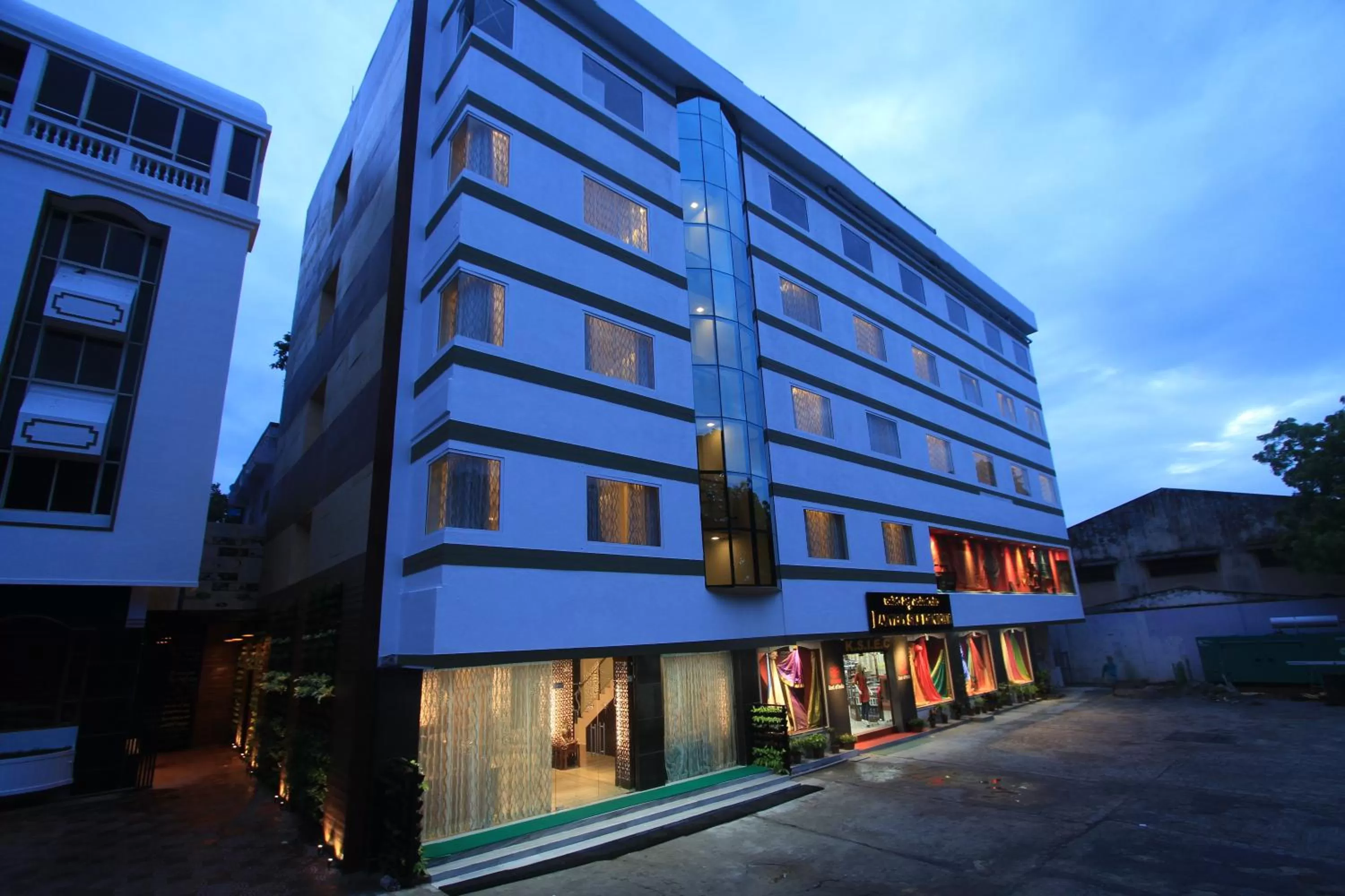 Property building in Sandesh Pride