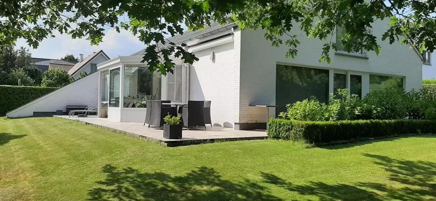 Property building in B&B prince d’Orange Waterloo