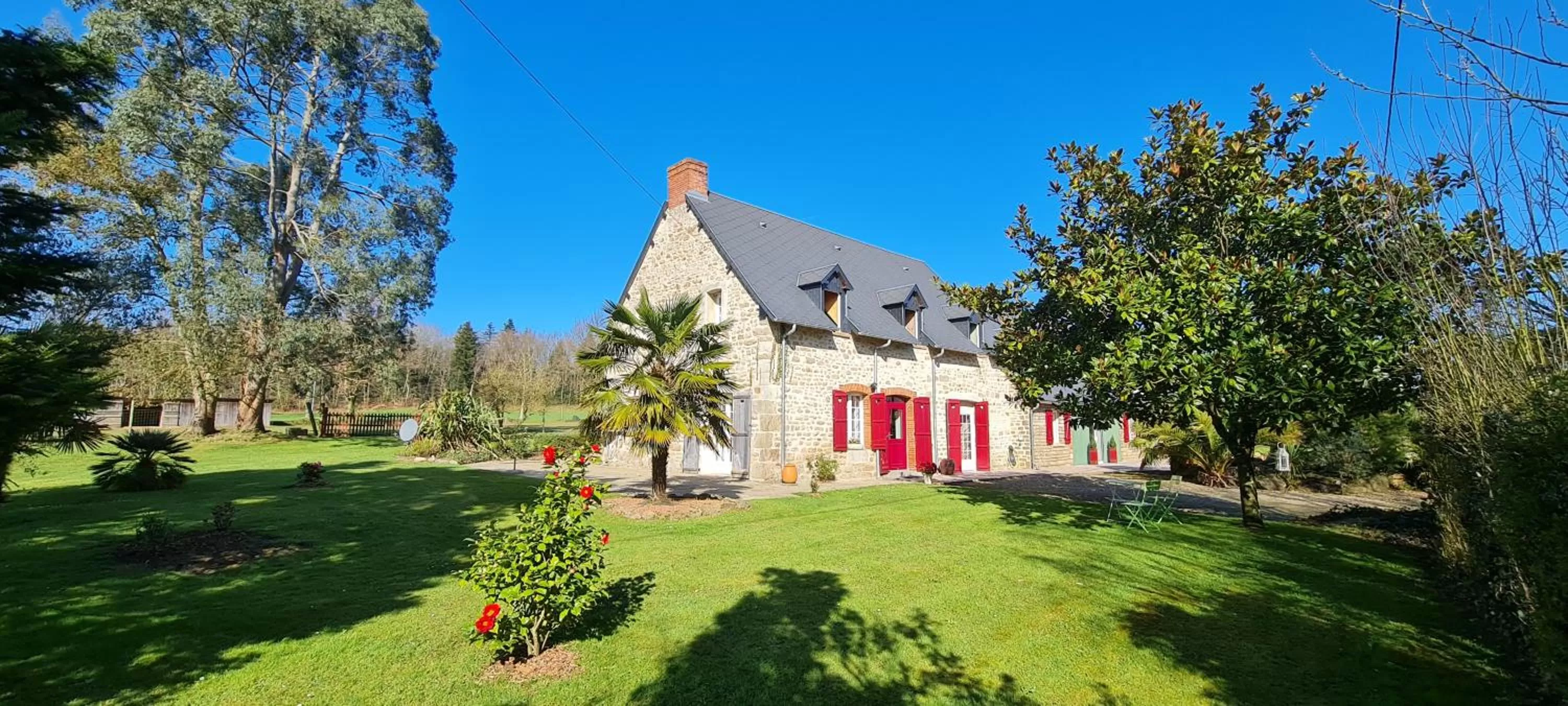 Property building in La Pichonnière