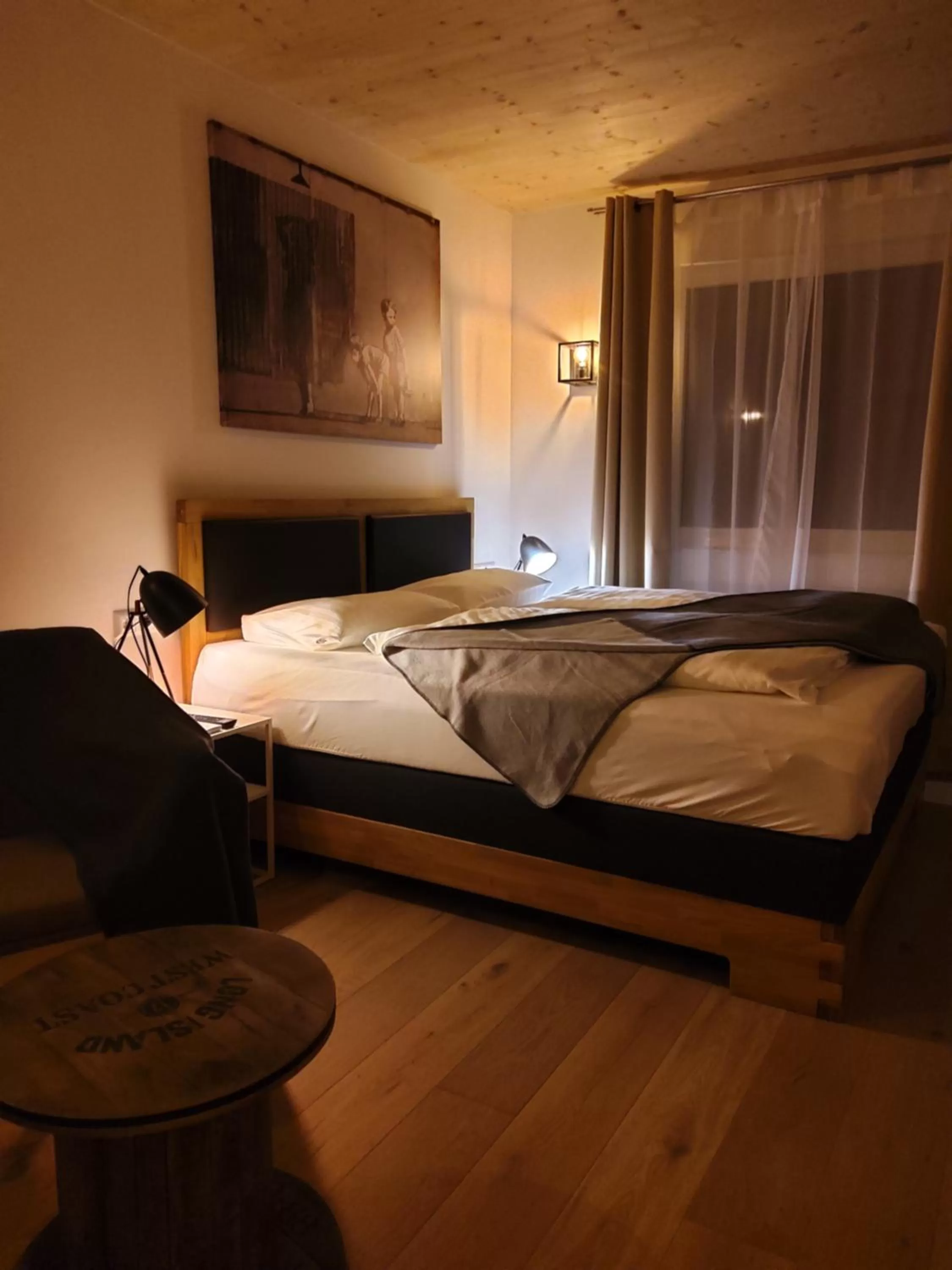 Bedroom, Bed in Zimmerei - Landgasthaus Karlo