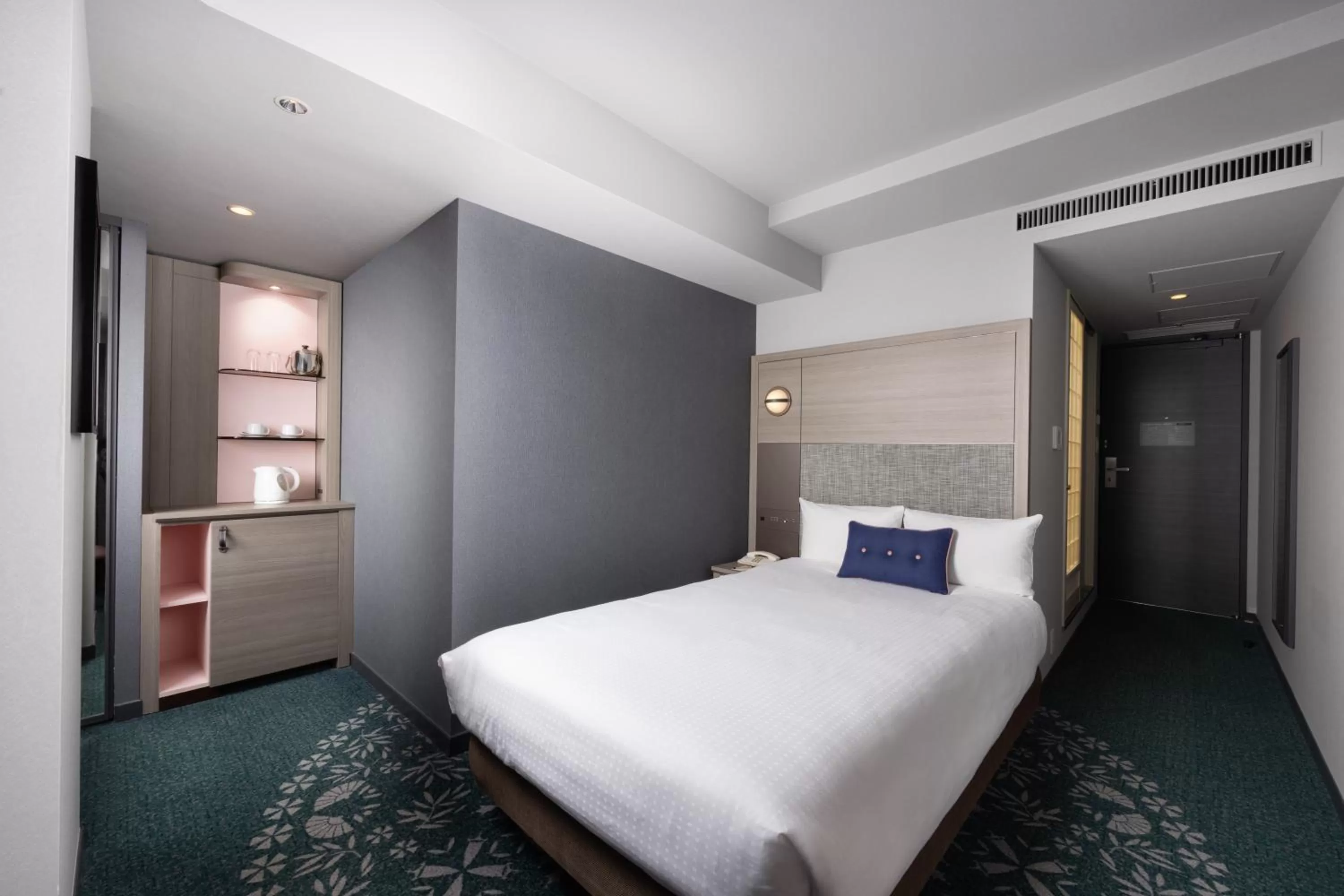 Bed in Mercure Tokyo Ginza