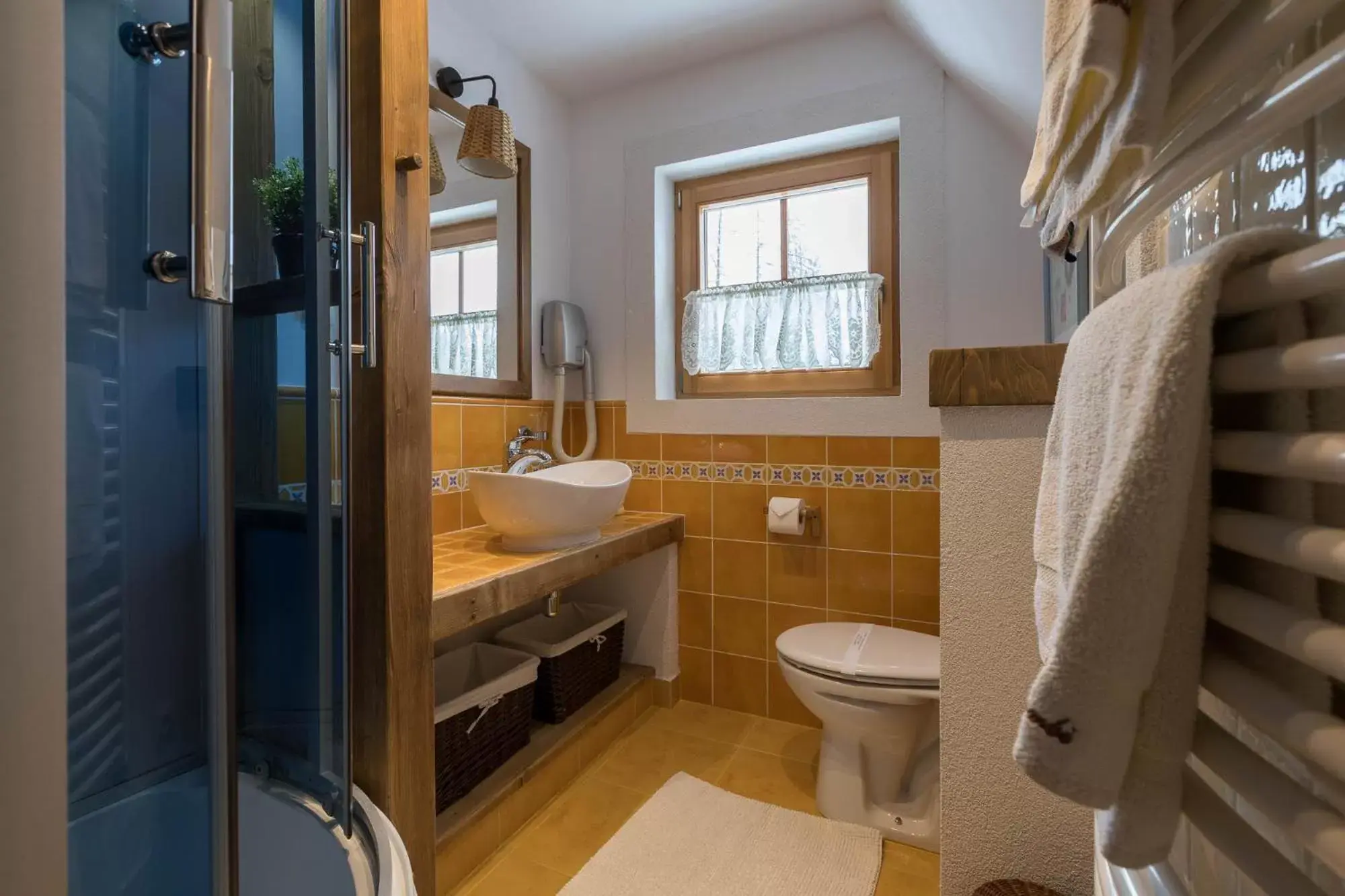 Standard Apartment in Bambi Cottage Standard Apartment in Bambi Cottage