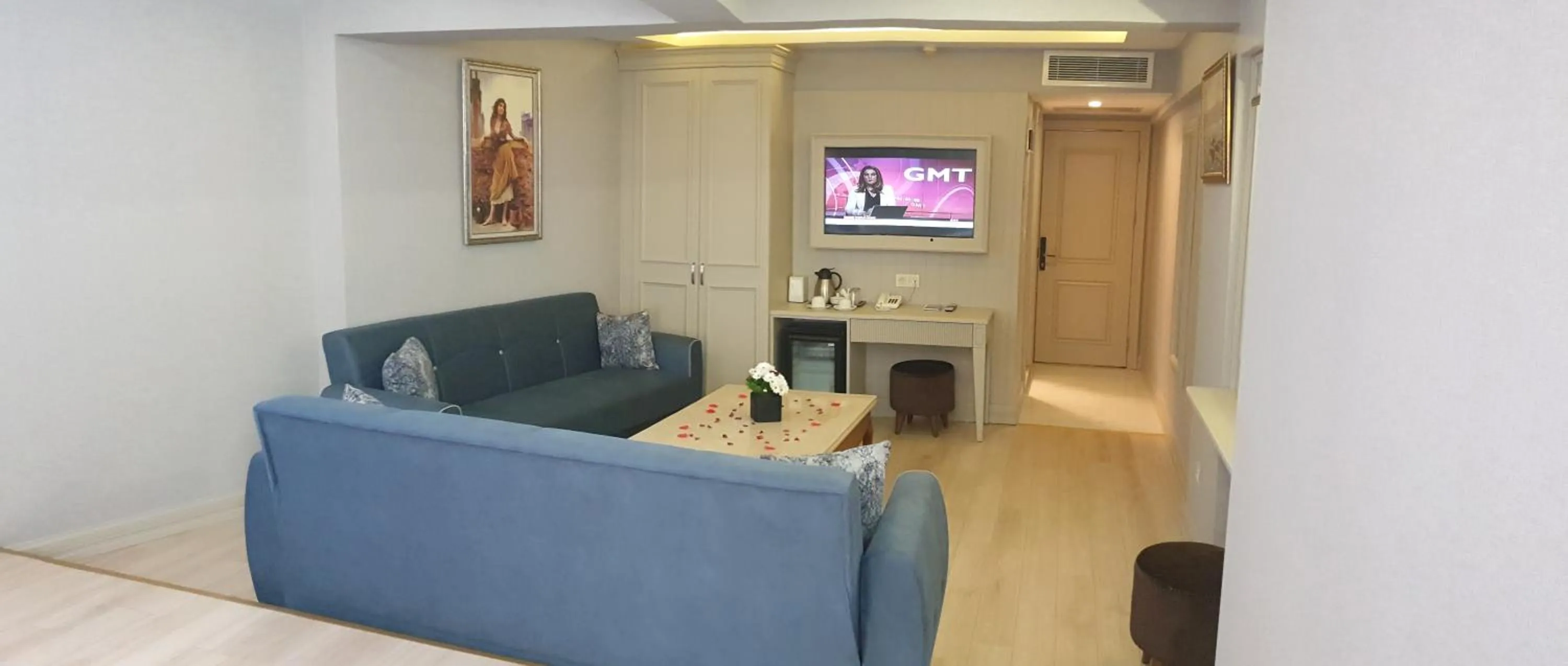 Dining area in Martinenz Hotel