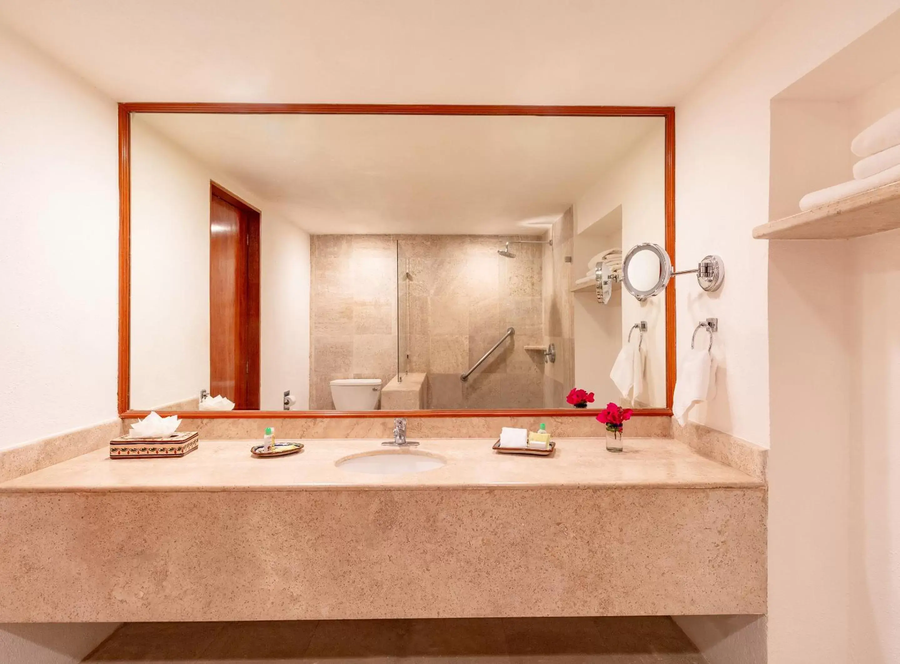 Master Suite with Ocean View in Loreto Bay Golf Resort & Spa at Baja Master Suite with Ocean View in Loreto Bay Golf Resort & Spa at Baja