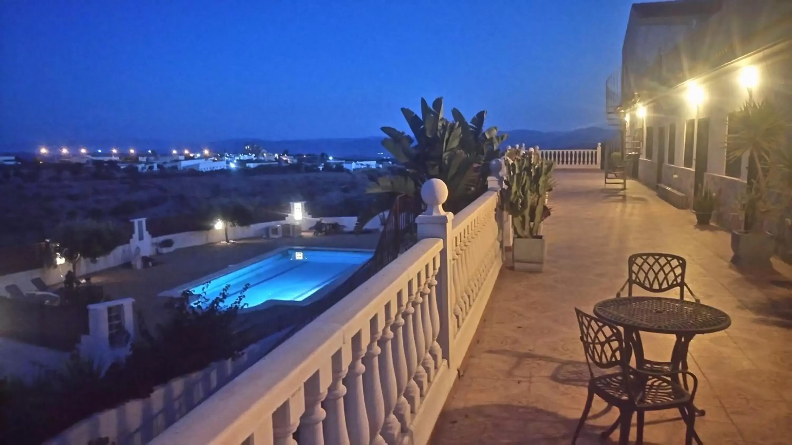 Property building, Pool View in Casa Barranca Bed and Breakfast Property building, Pool View in Casa Barranca Bed and Breakfast