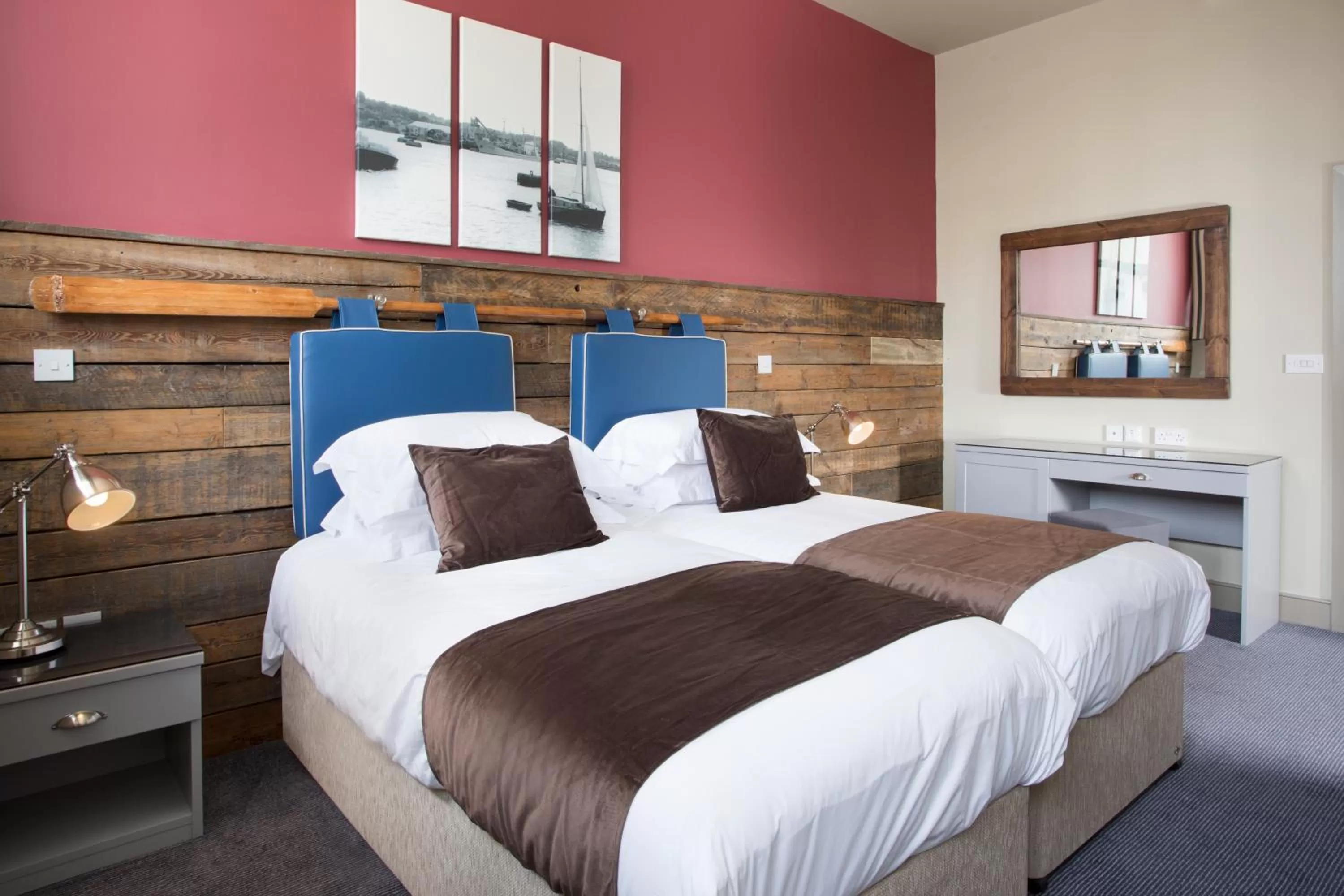 Bed in The Ship & Trades