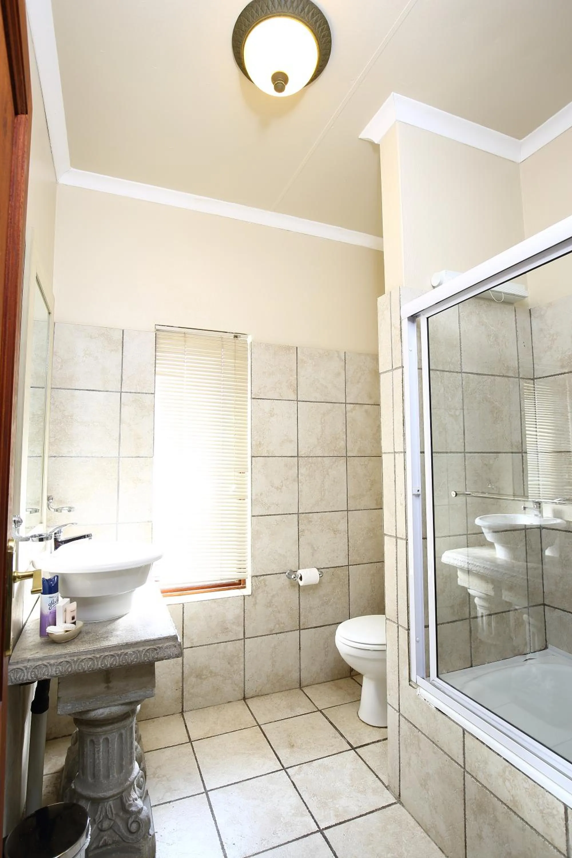 Bathroom in Villa Lugano Guesthouse