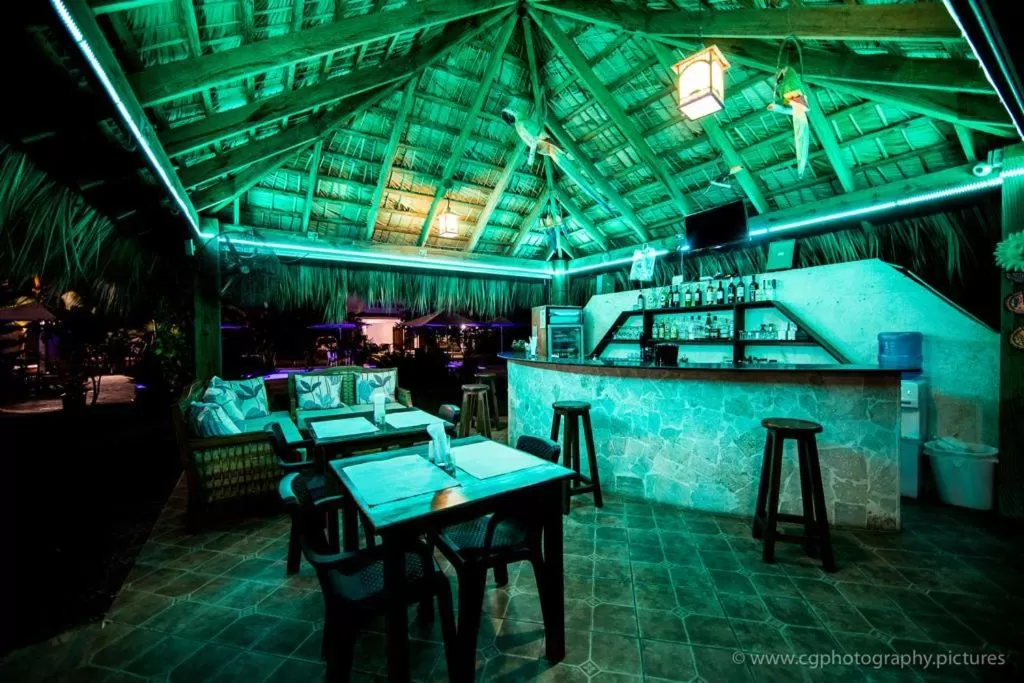 Lounge or bar in Diamond Hotel Cabarete