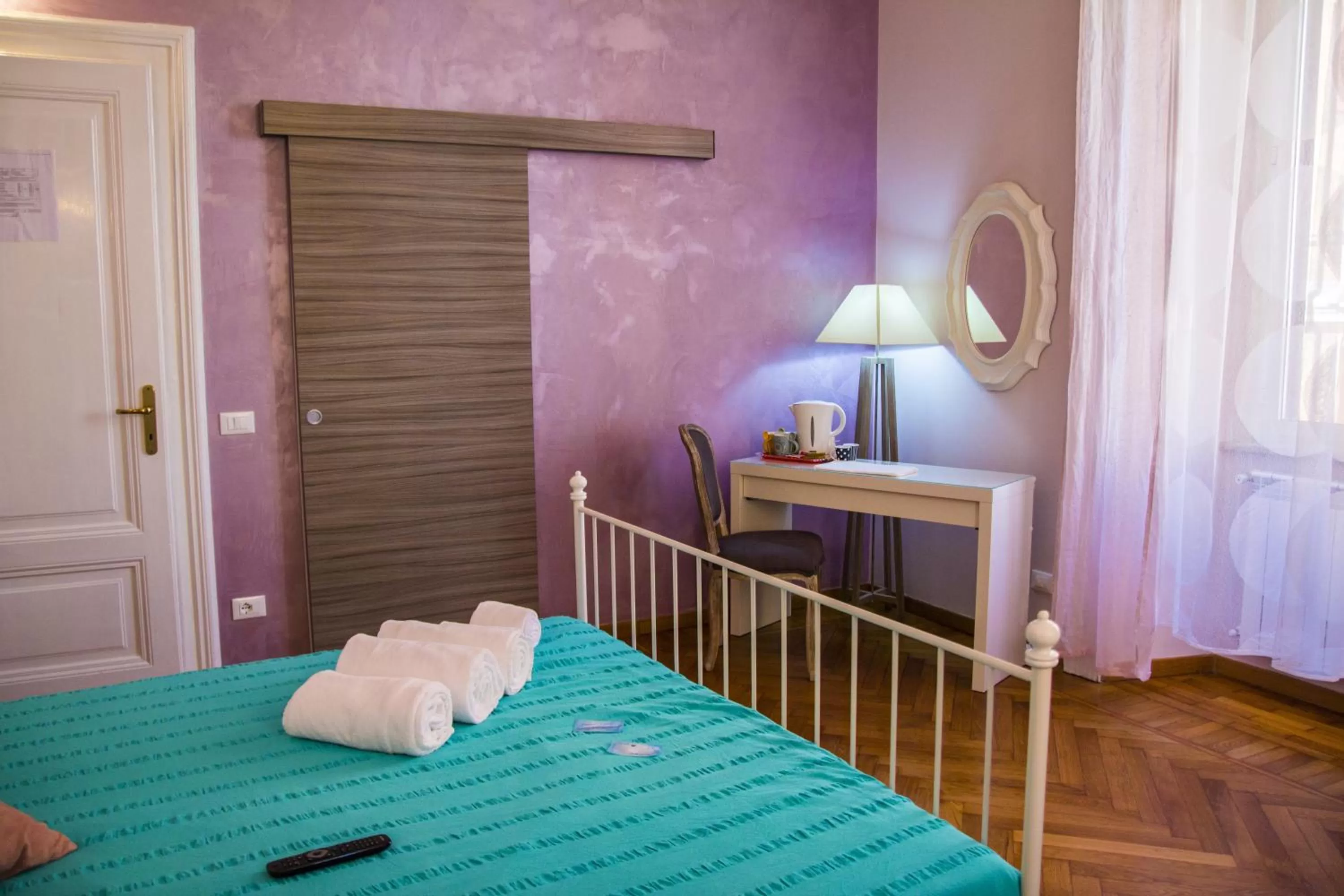 Bed in Sesto Suites Central