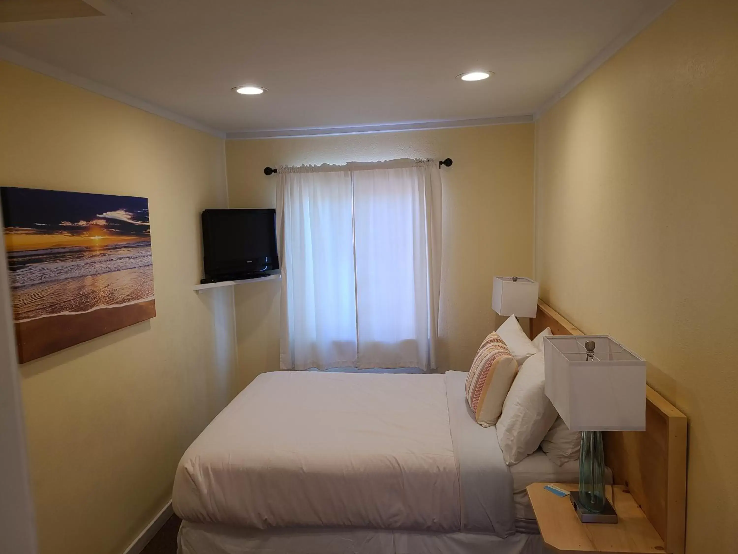 Double Room in Sunny Cove Motel Double Room in Sunny Cove Motel