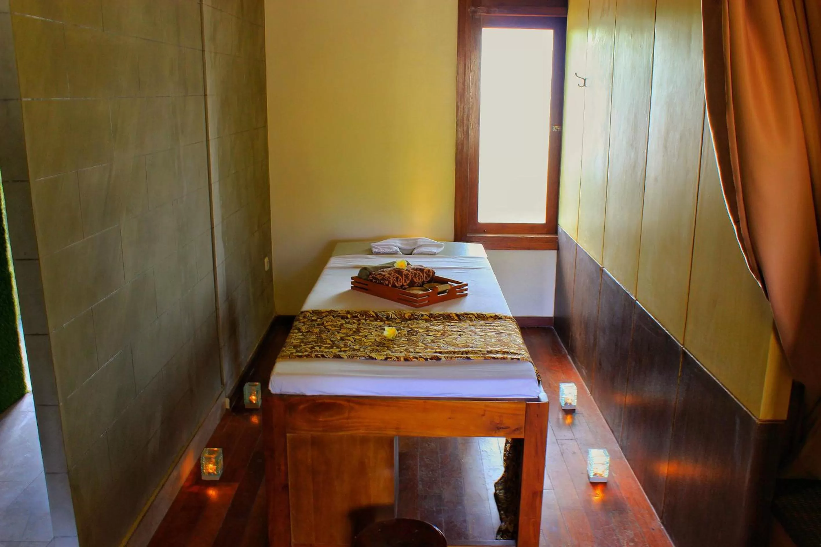 Massage, Bed in The Batu Hotel & Villas