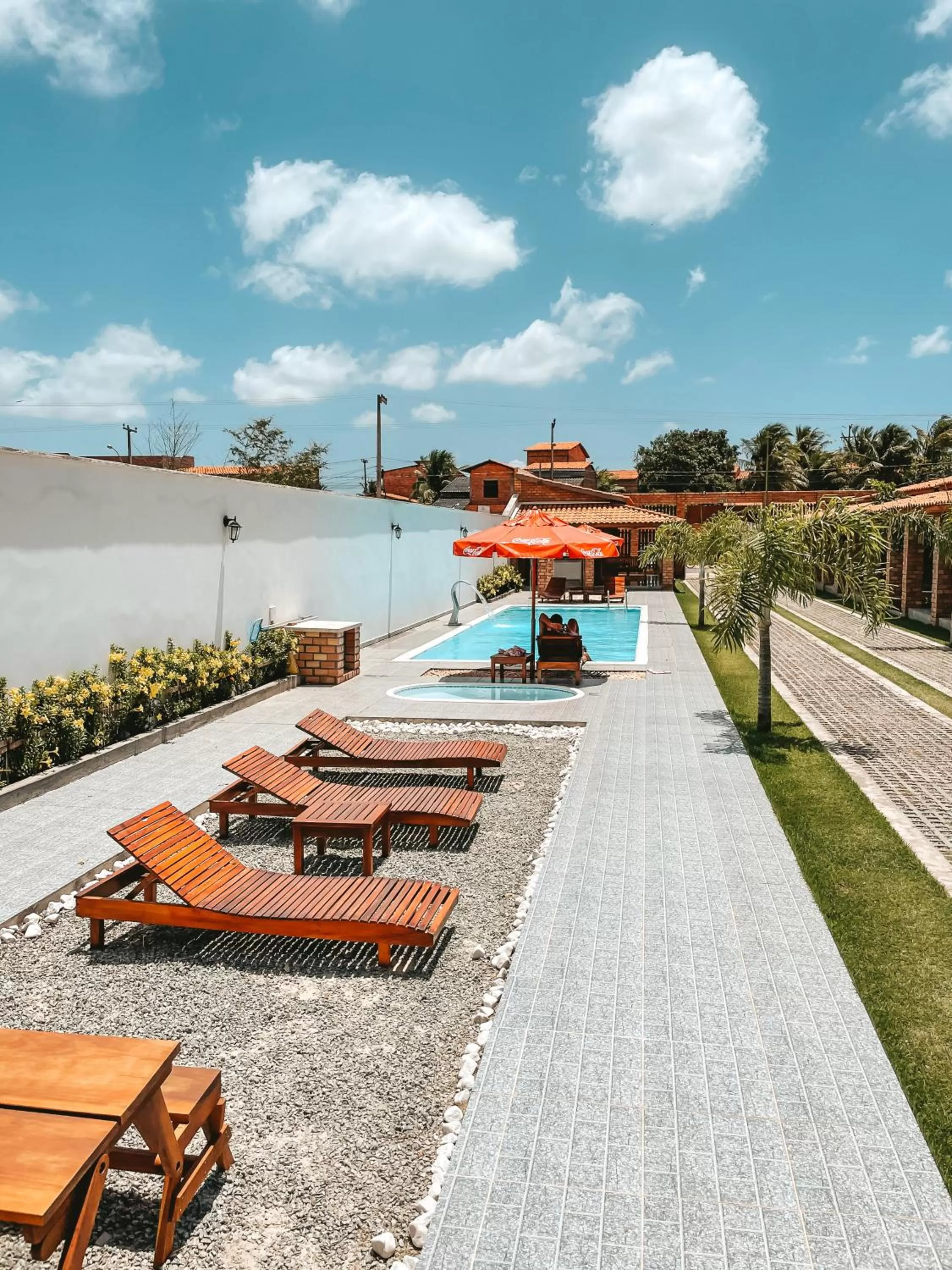 Pool view in Pousada Vasto Horizonte
