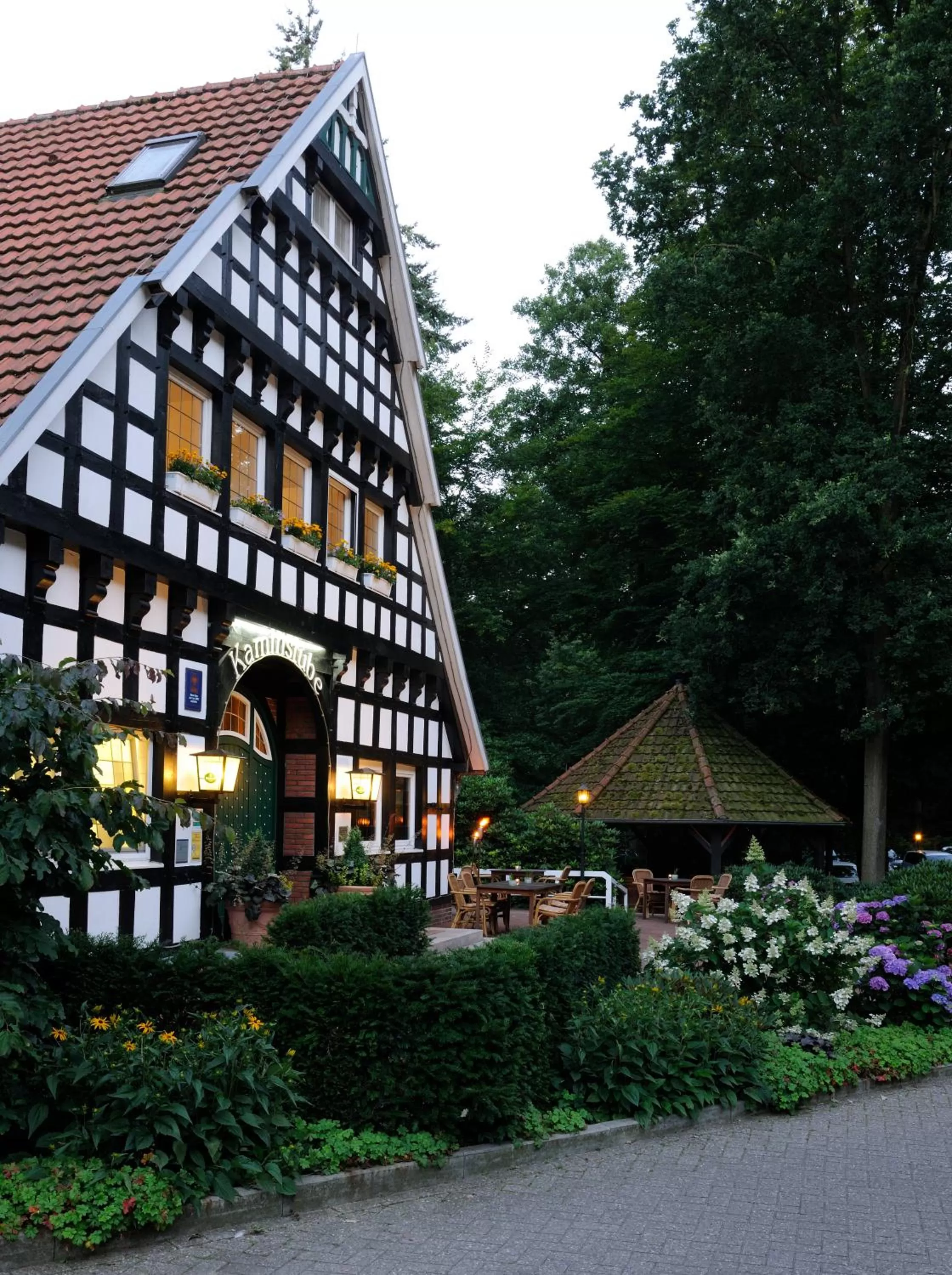 Facade/entrance in VILA VITA Burghotel Dinklage