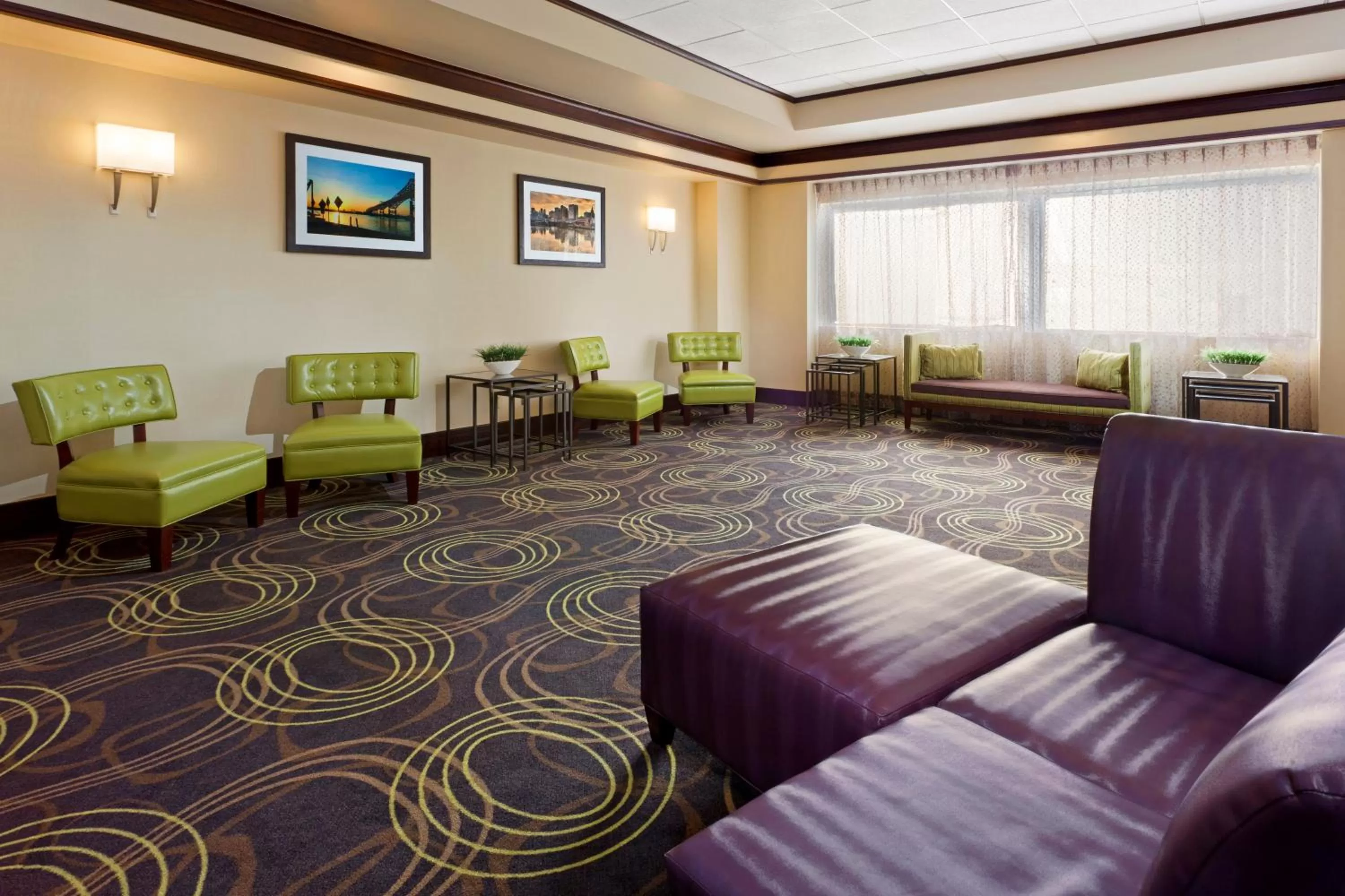 Meeting/conference room in Holiday Inn Clark - Newark by IHG