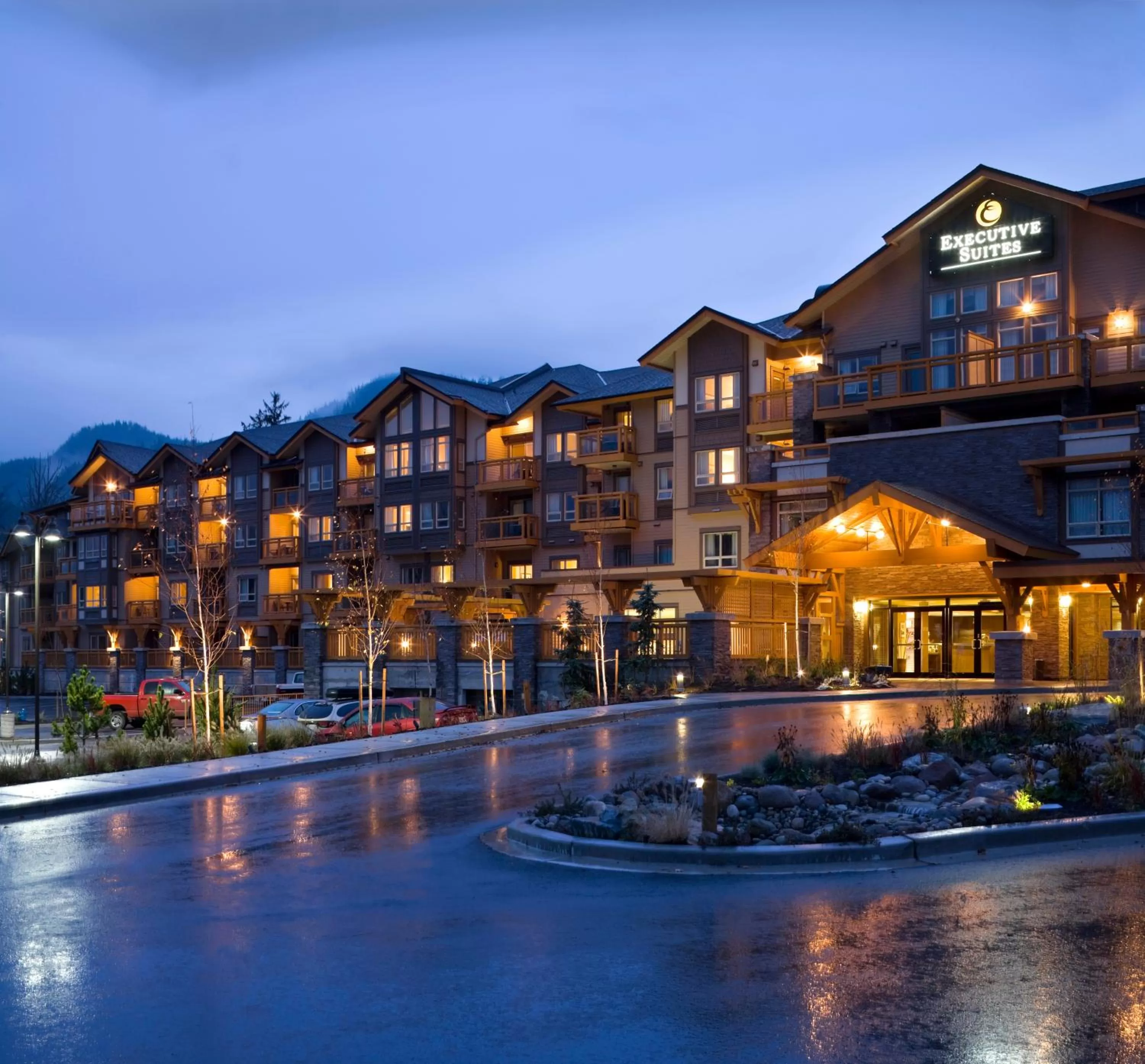 Facade/entrance in Executive Suites Hotel and Resort, Squamish