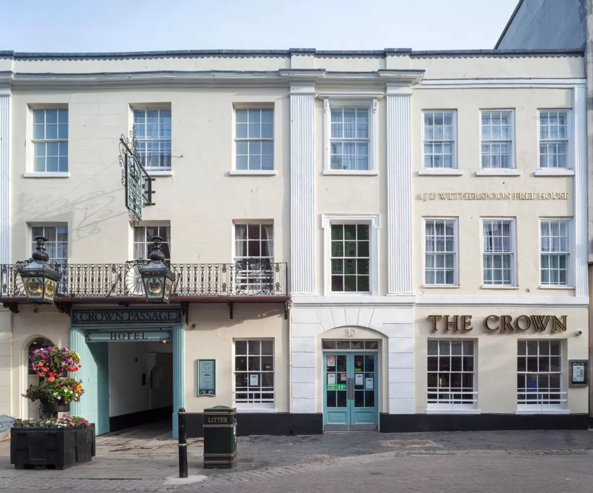 Facade/entrance, Property Building in The Crown Wetherspoon
