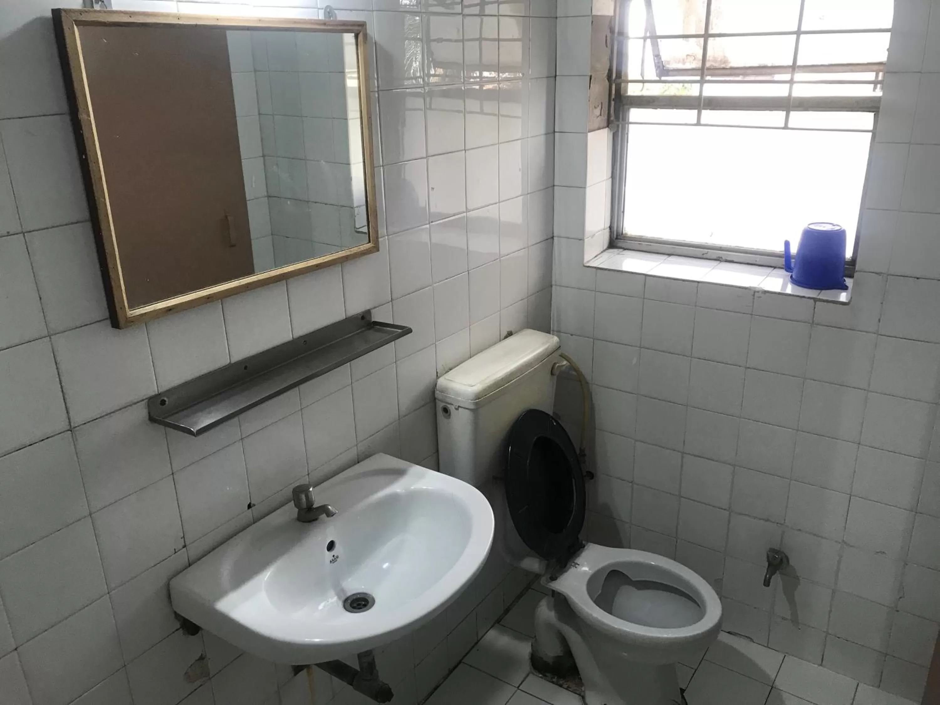 Toilet in Maurya Residency