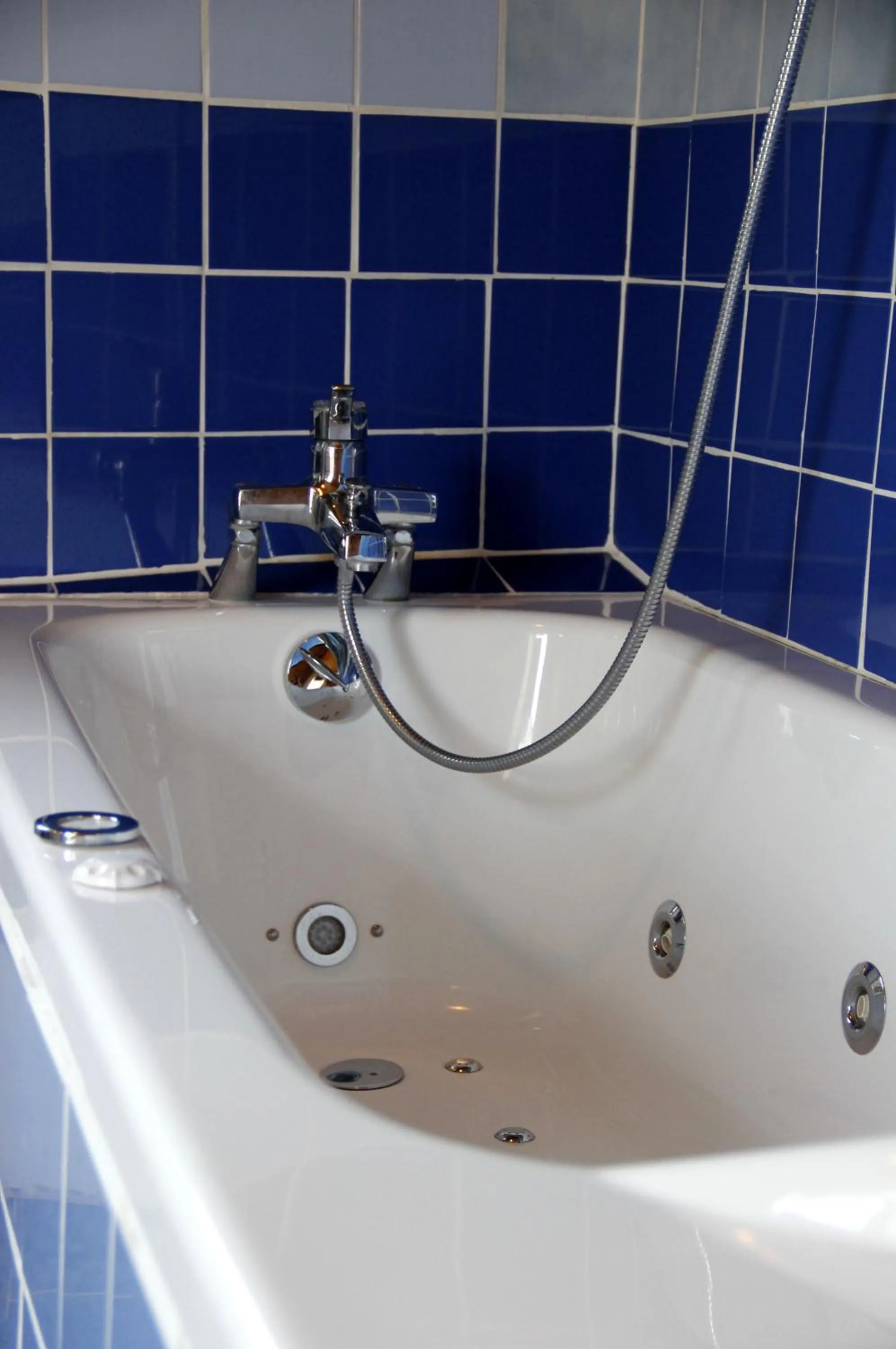 Bath in La Coutrotte Becquine