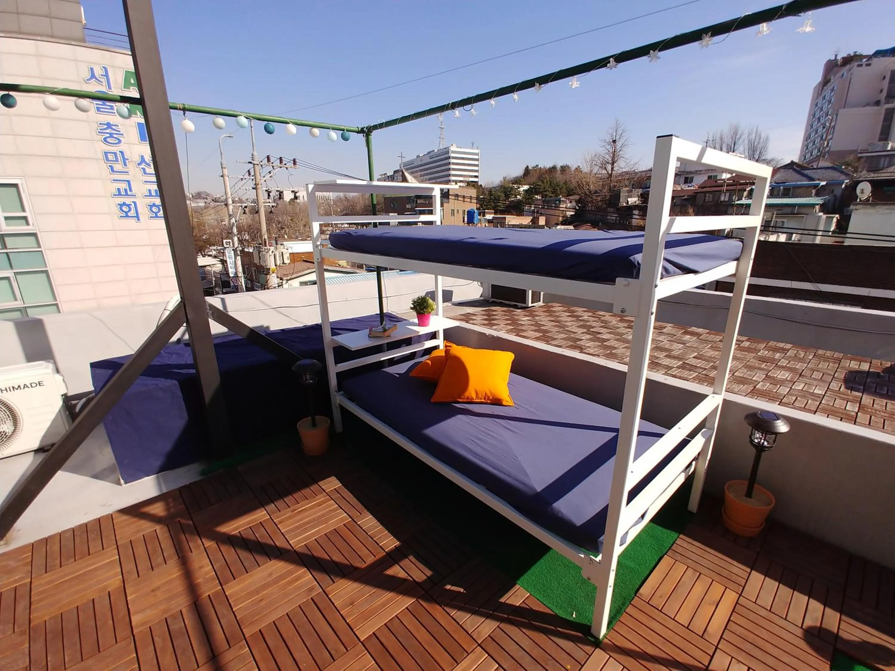 Other in Hause Itaewon