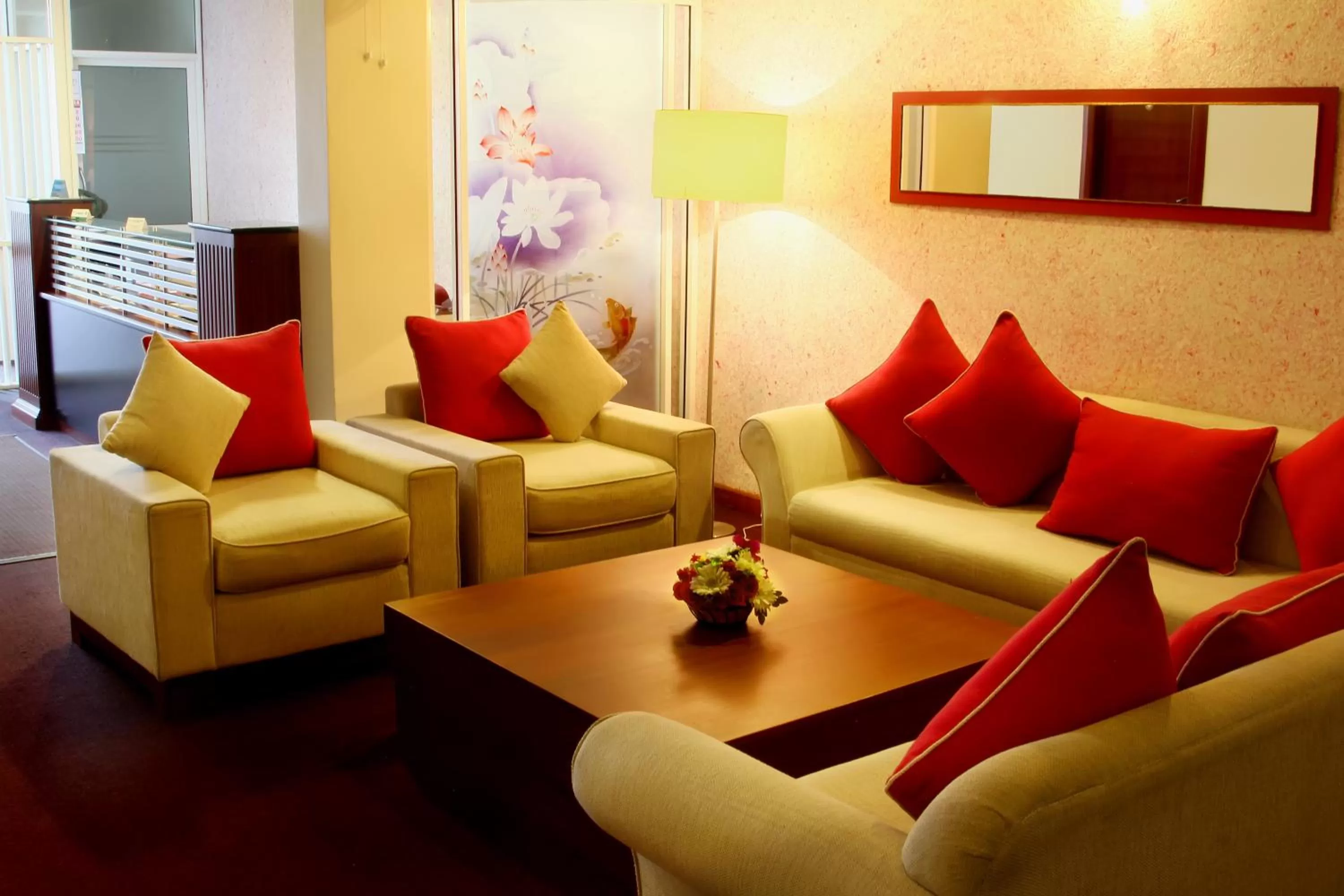 Opulent River Face Hotel