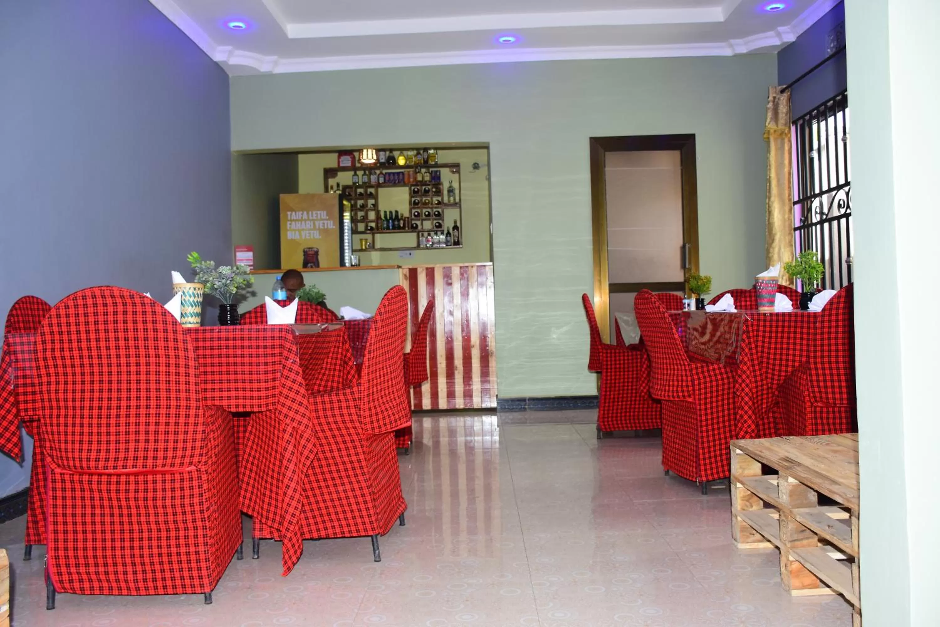 Seating area in Safari Park House
