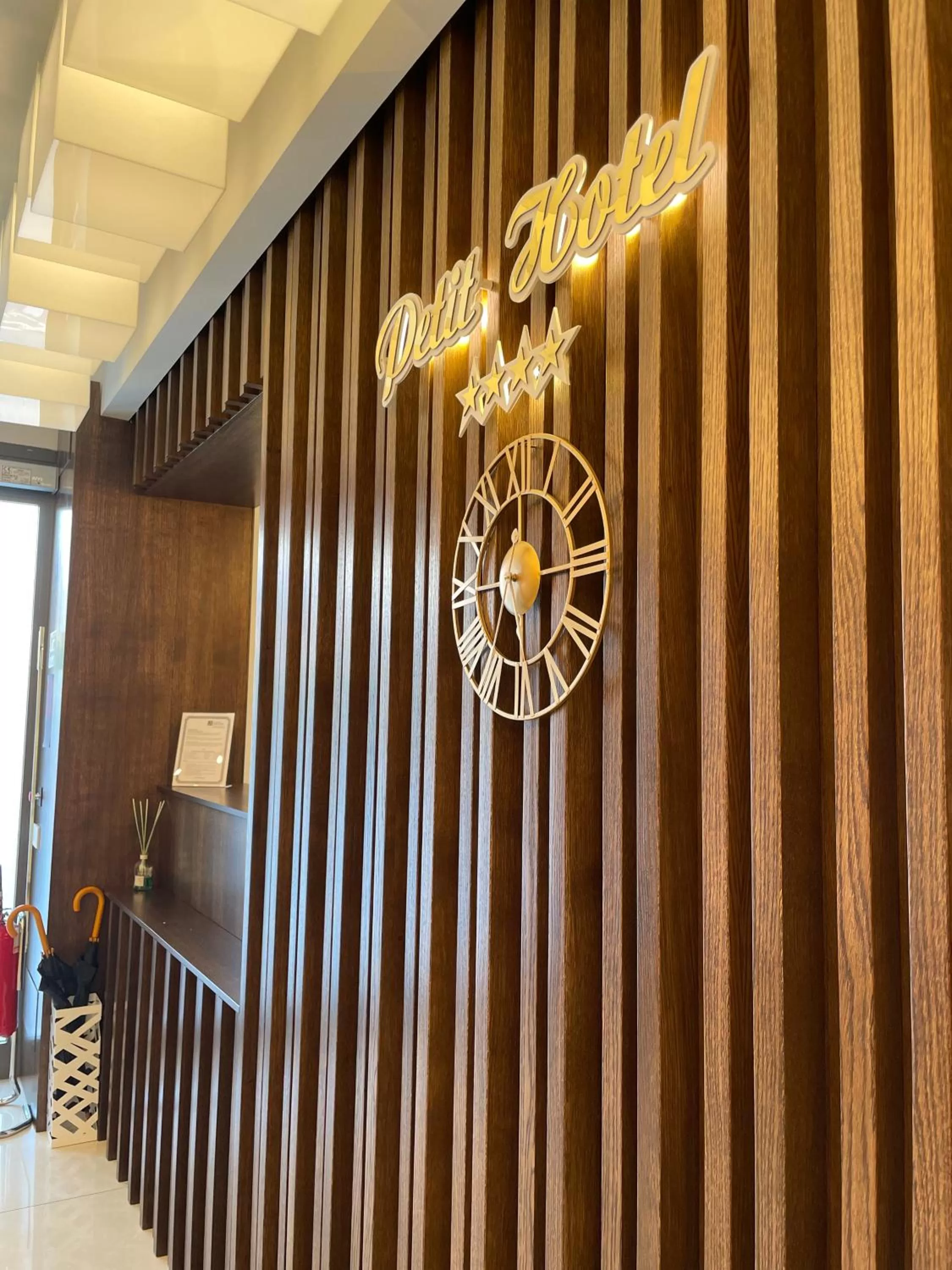 Lobby or reception in Petit Hotel