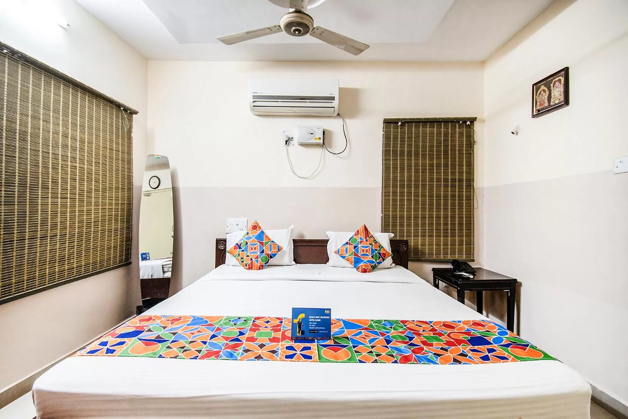 Bedroom, Bed in FabHotel Aditya Yatri Nivas