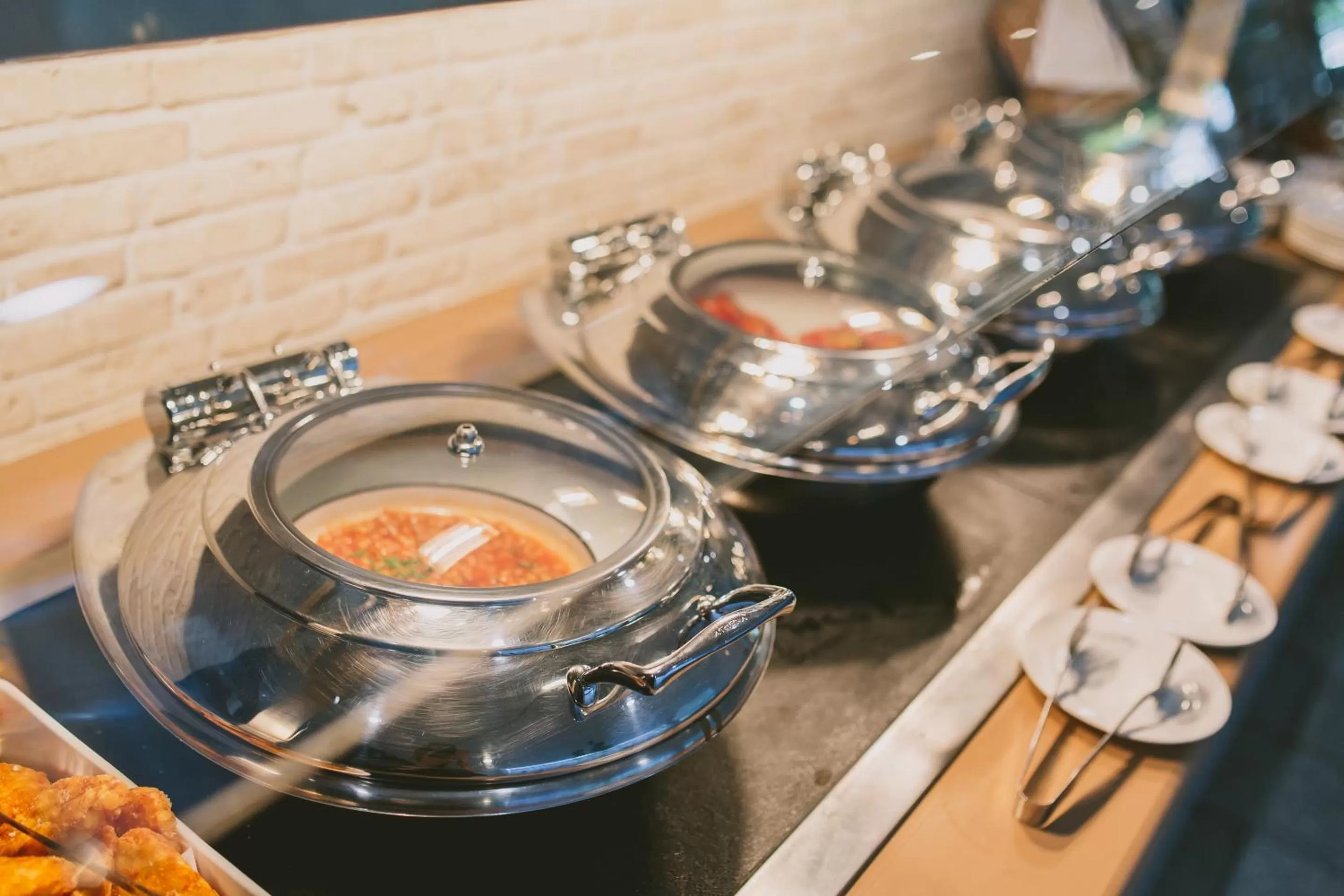 Buffet breakfast in Pacific Hotel Brisbane