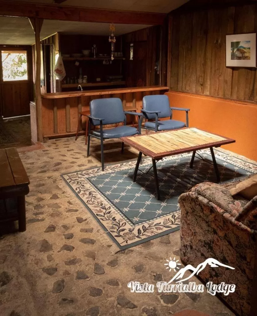 Superior Quadruple Room in Vista Turrialba Lodge