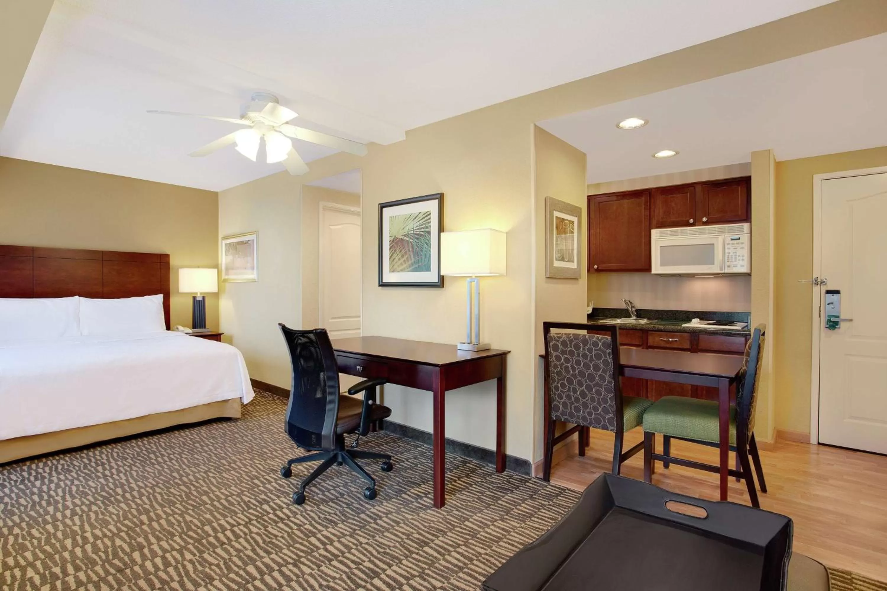 Bedroom, Bed in Homewood Suites by Hilton Tampa-Brandon