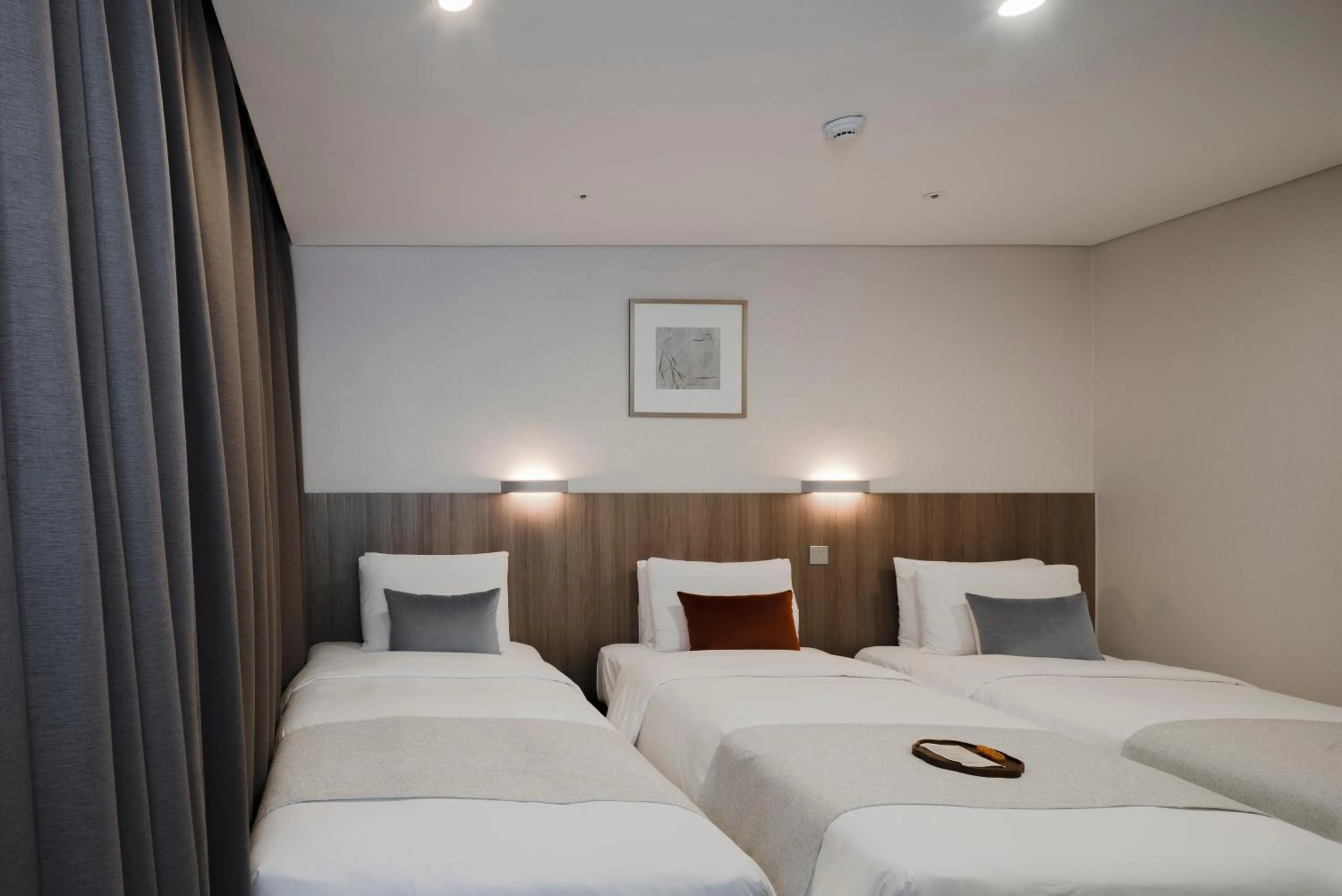 Photo of the whole room, Bed in Centermark Hotel Seoul