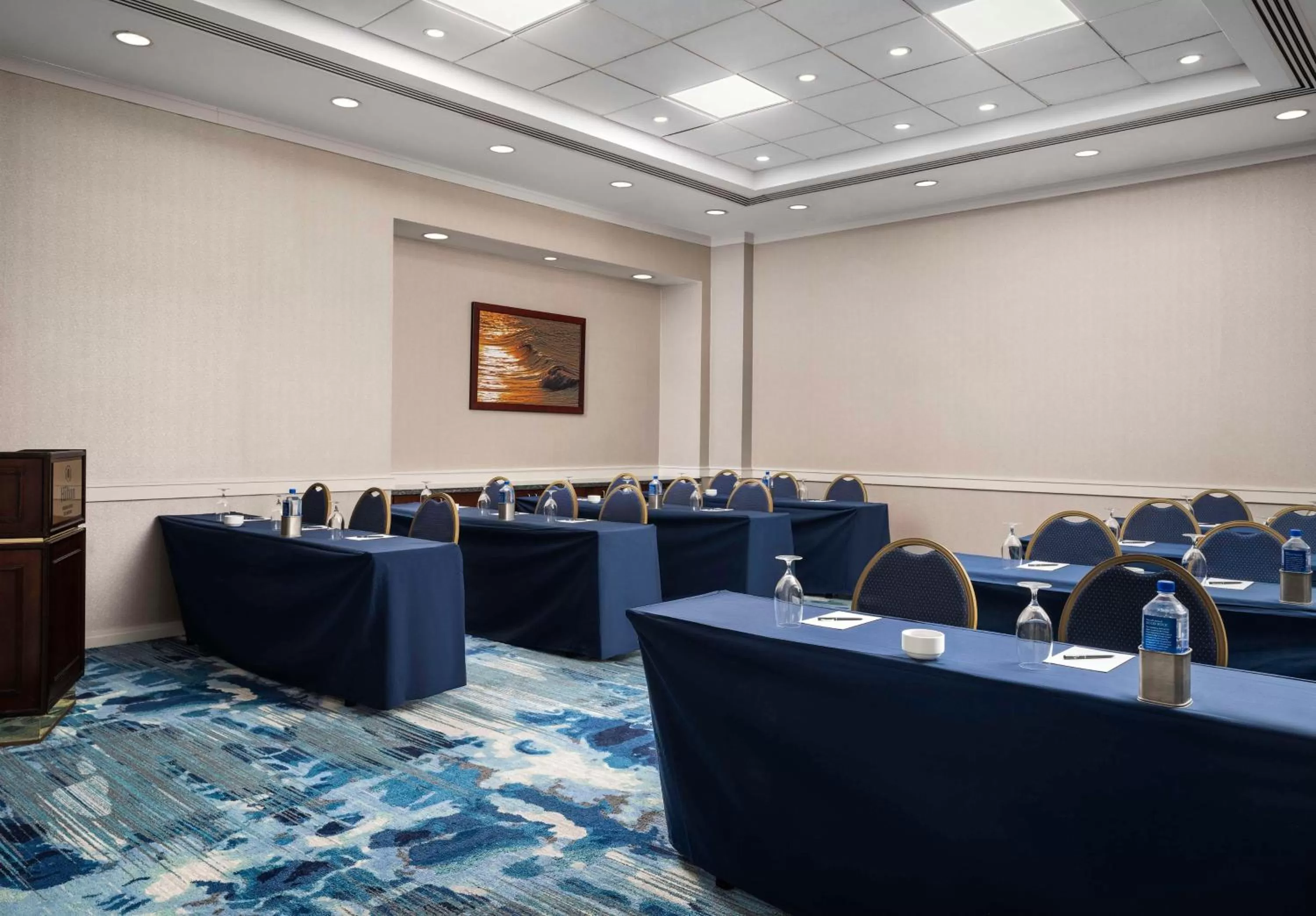 Meeting/conference room in Hilton Virginia Beach Oceanfront