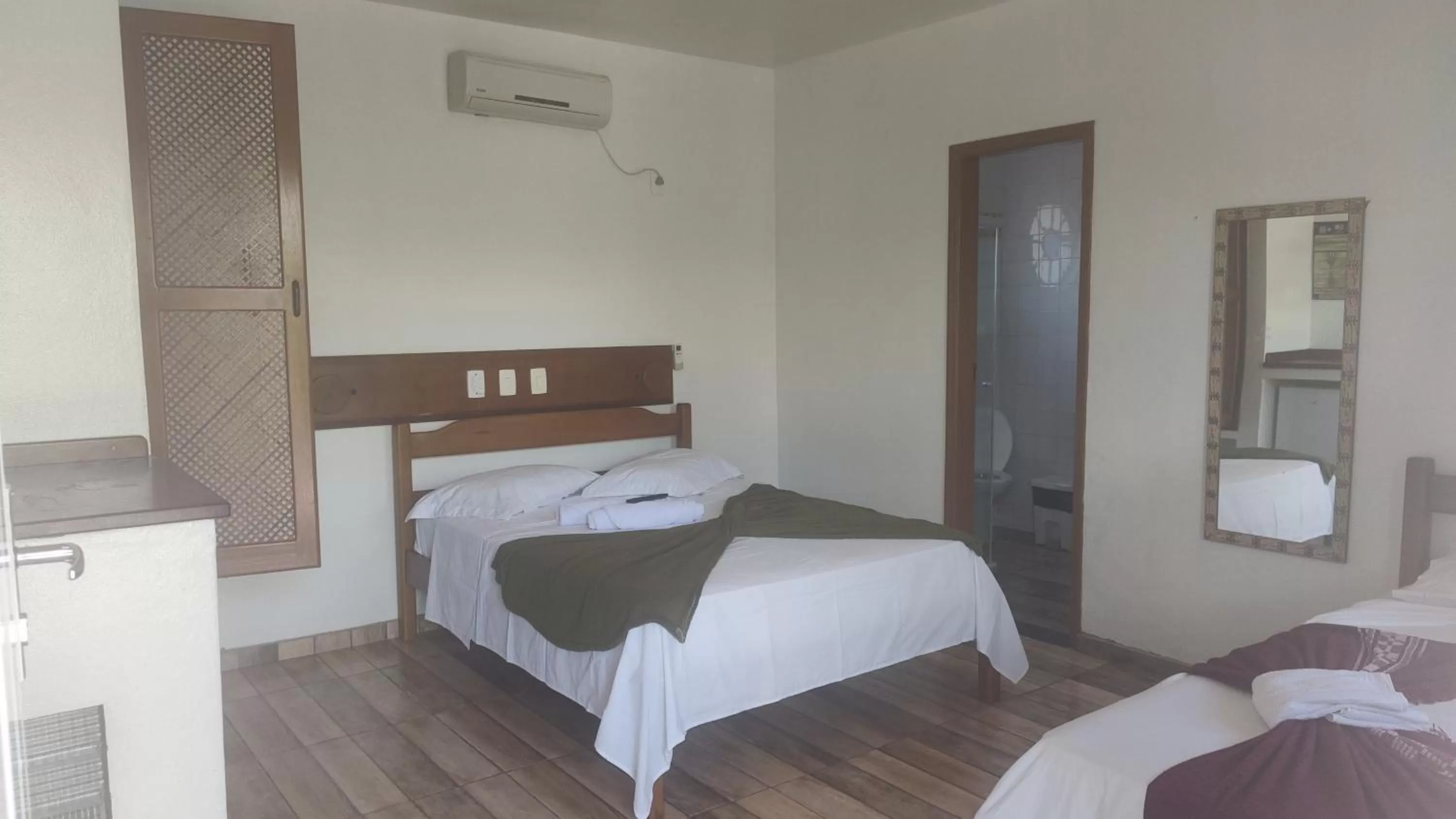 Bedroom, Bed in Hotel Lazaro Ubatuba Ltda