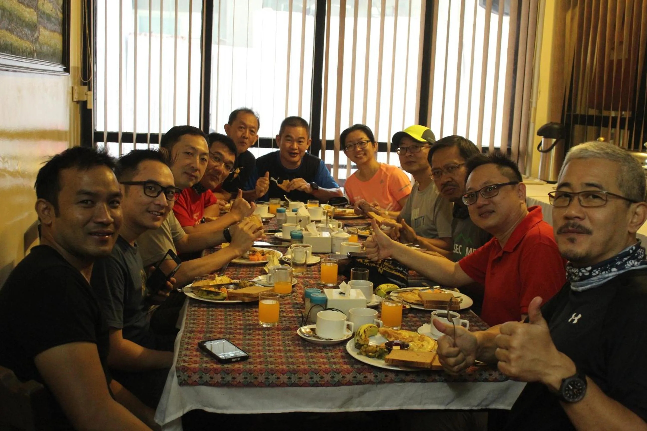 Restaurant/places to eat in Hotel Buddha Land