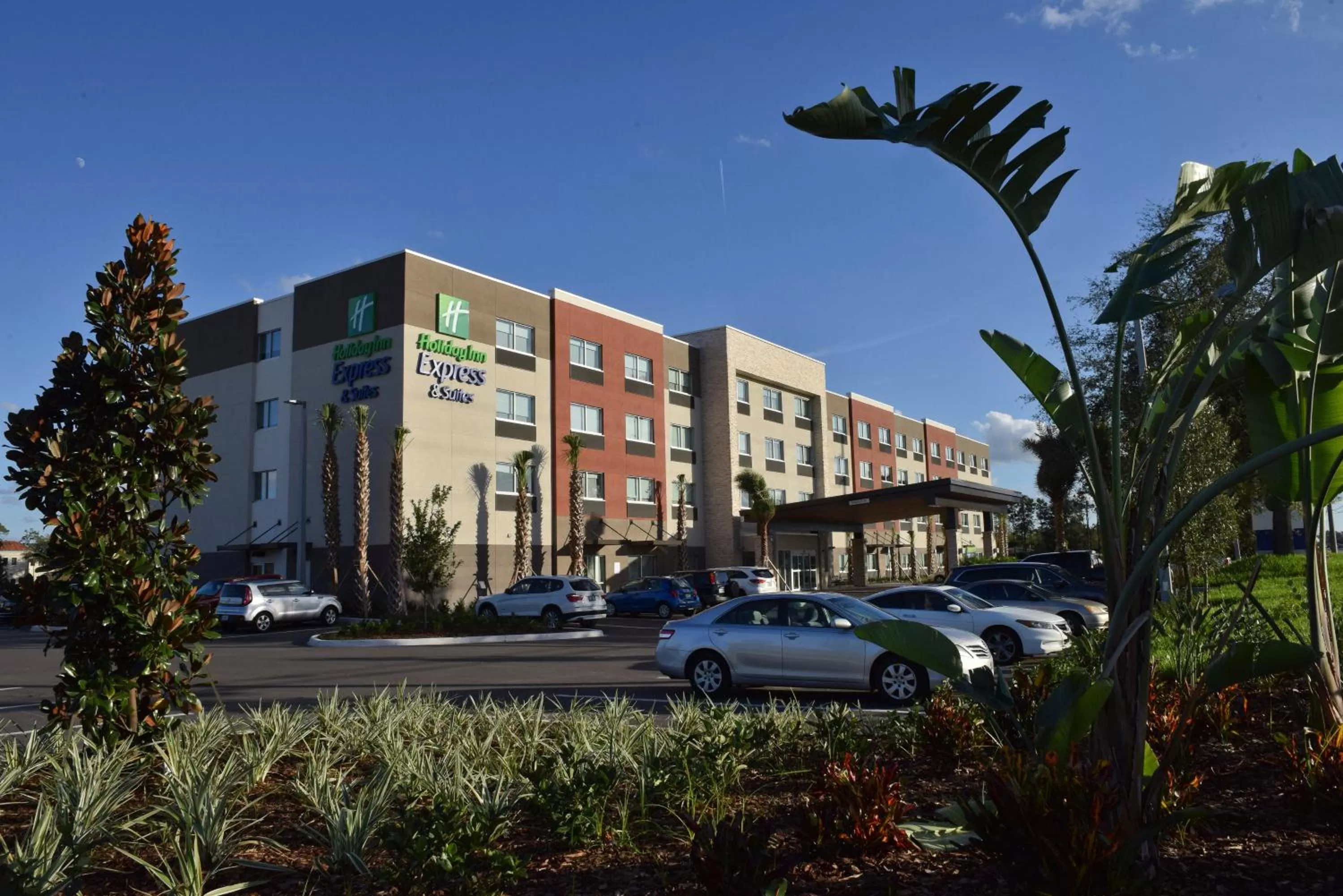 Property building in Holiday Inn Express & Suites - Orlando - Southeast by IHG