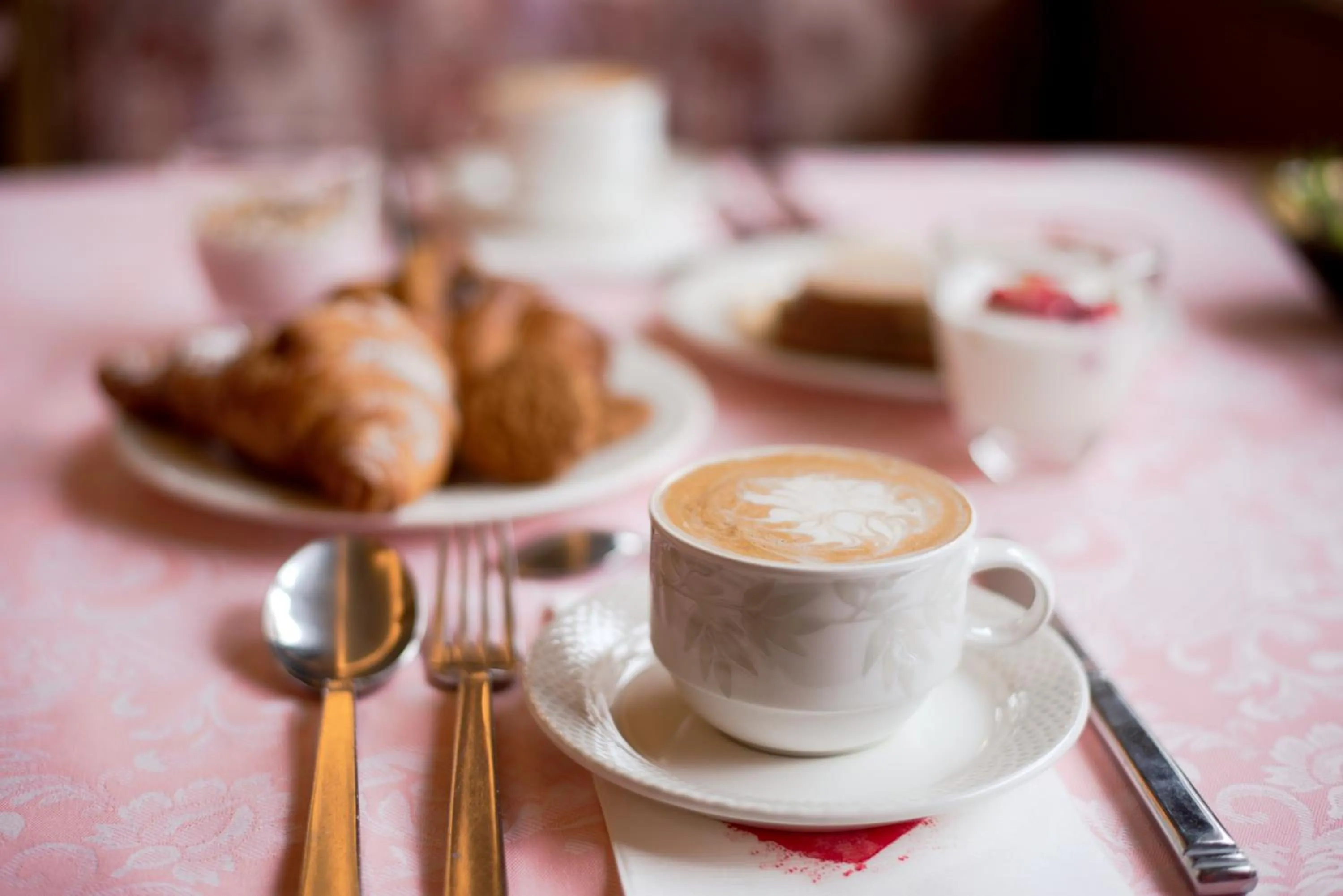 Breakfast in Hotel Garni Rin Da Rin