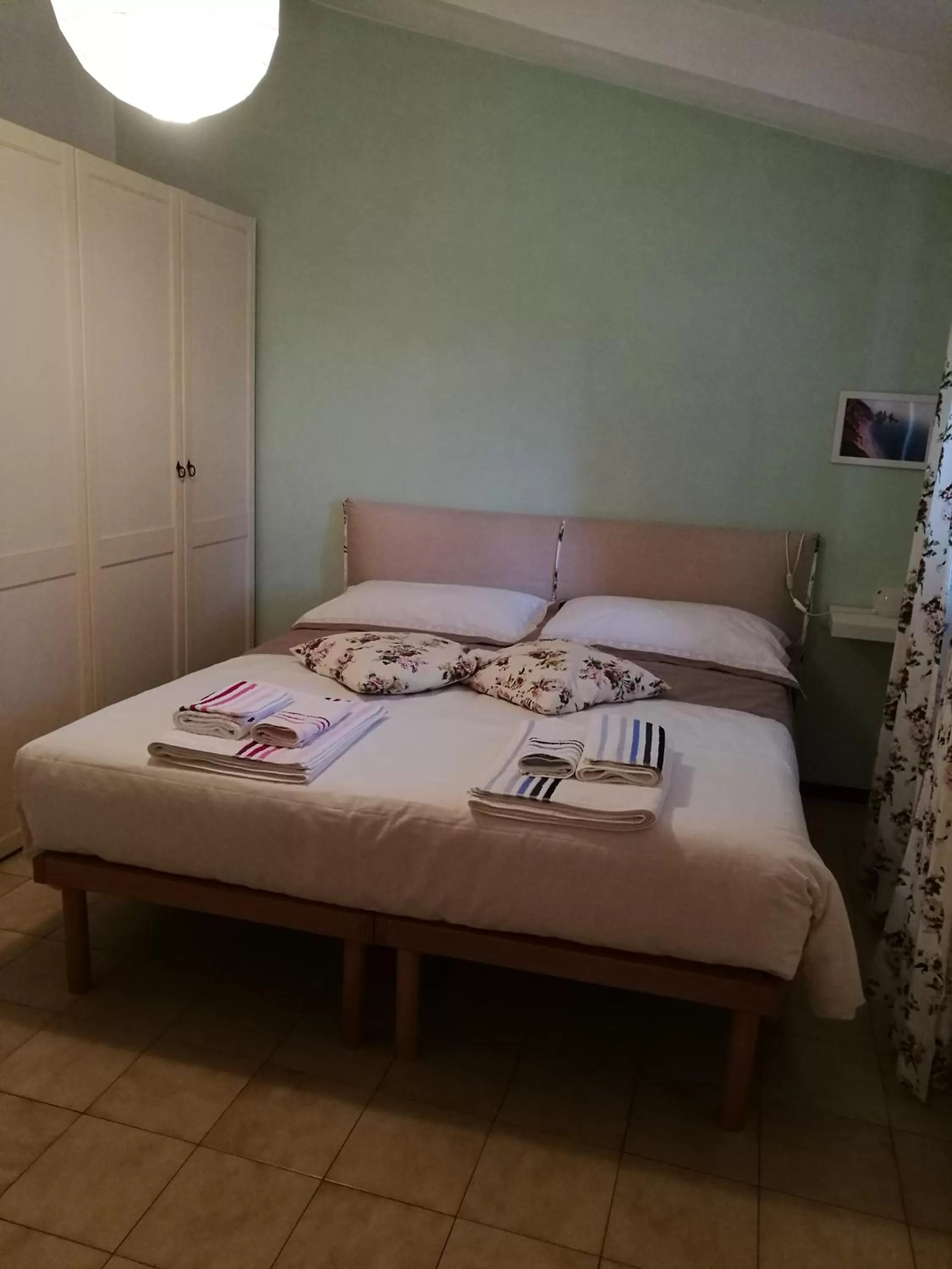 Bedroom, Bed in B & B da Maria