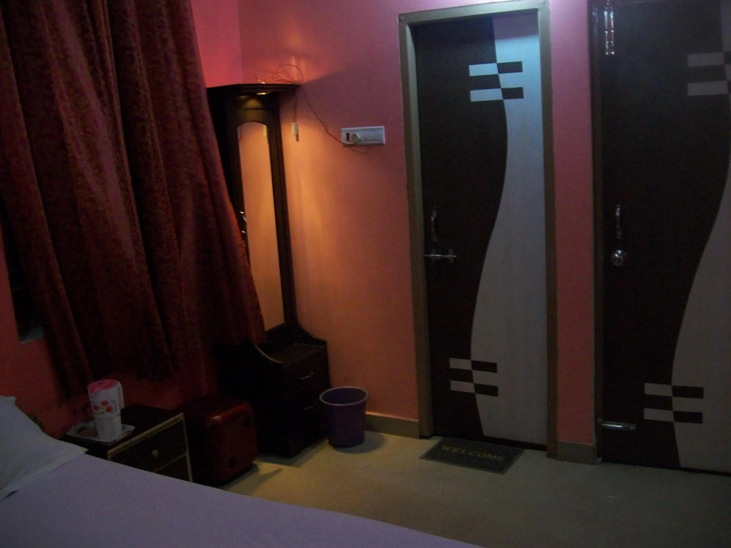 Bedroom in Hotel Viraat Inn