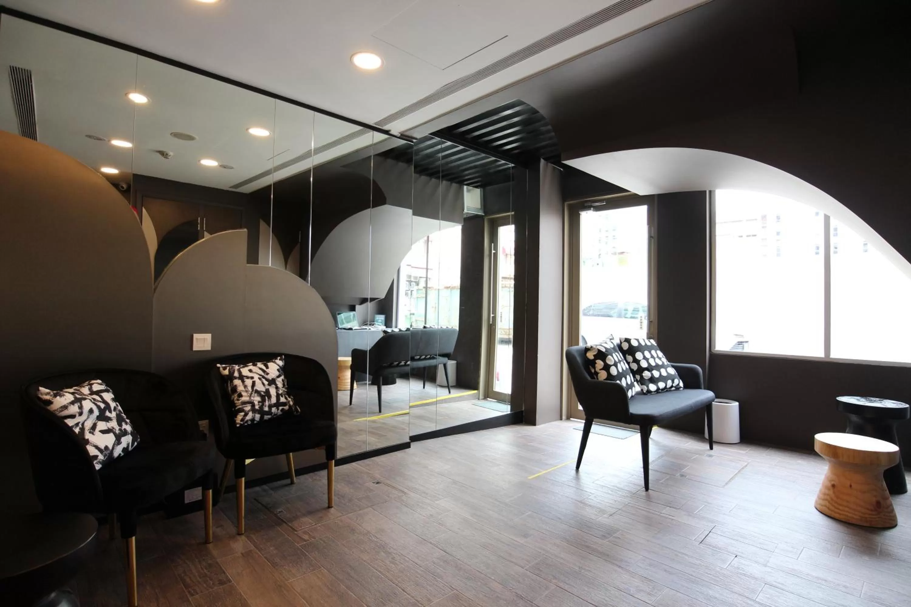 Dining area in ST Signature Bugis Beach, DAYUSE, 8-9 Hours, check in 8AM or 11AM