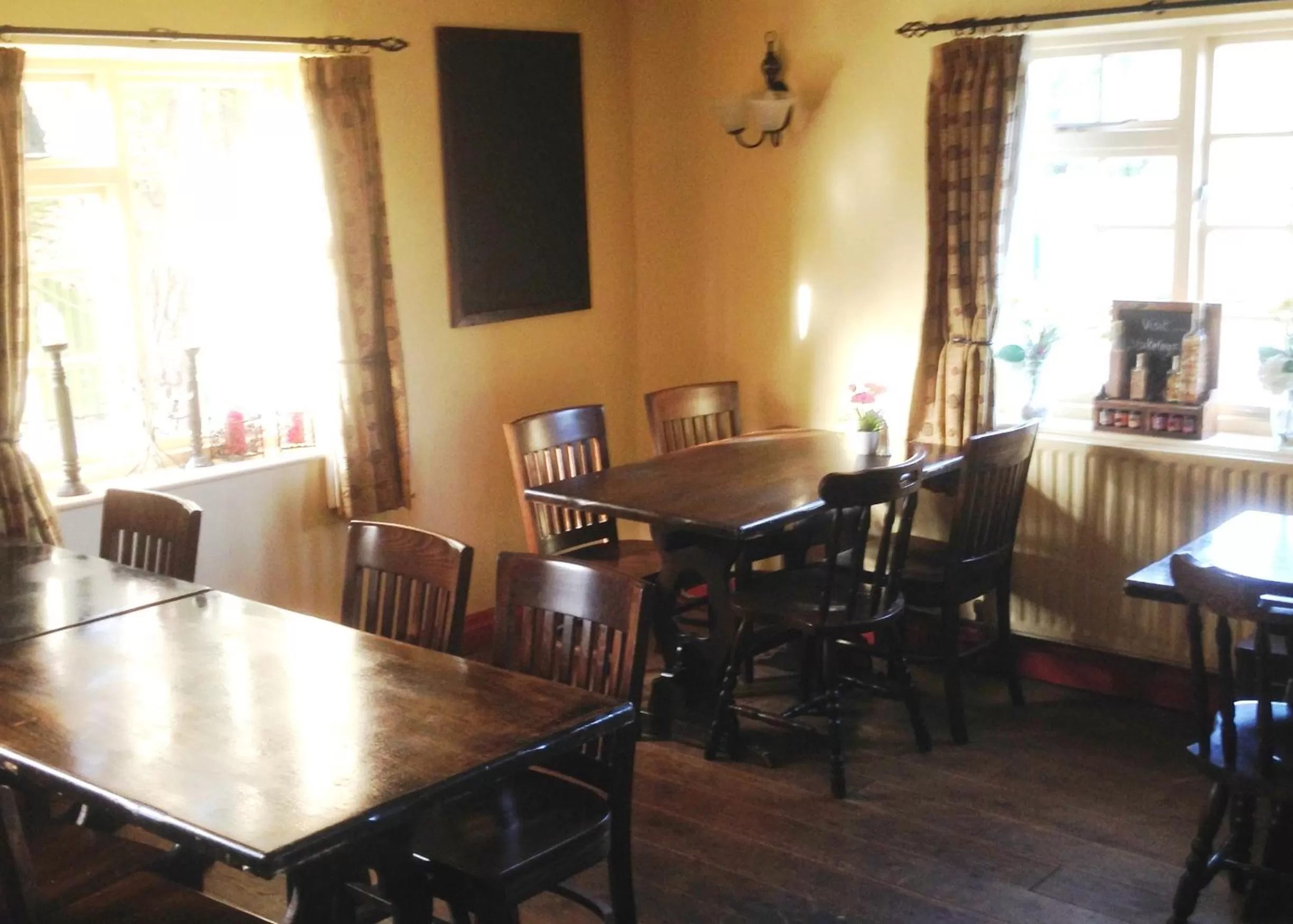 Restaurant/Places to Eat in Stukeleys Hotel